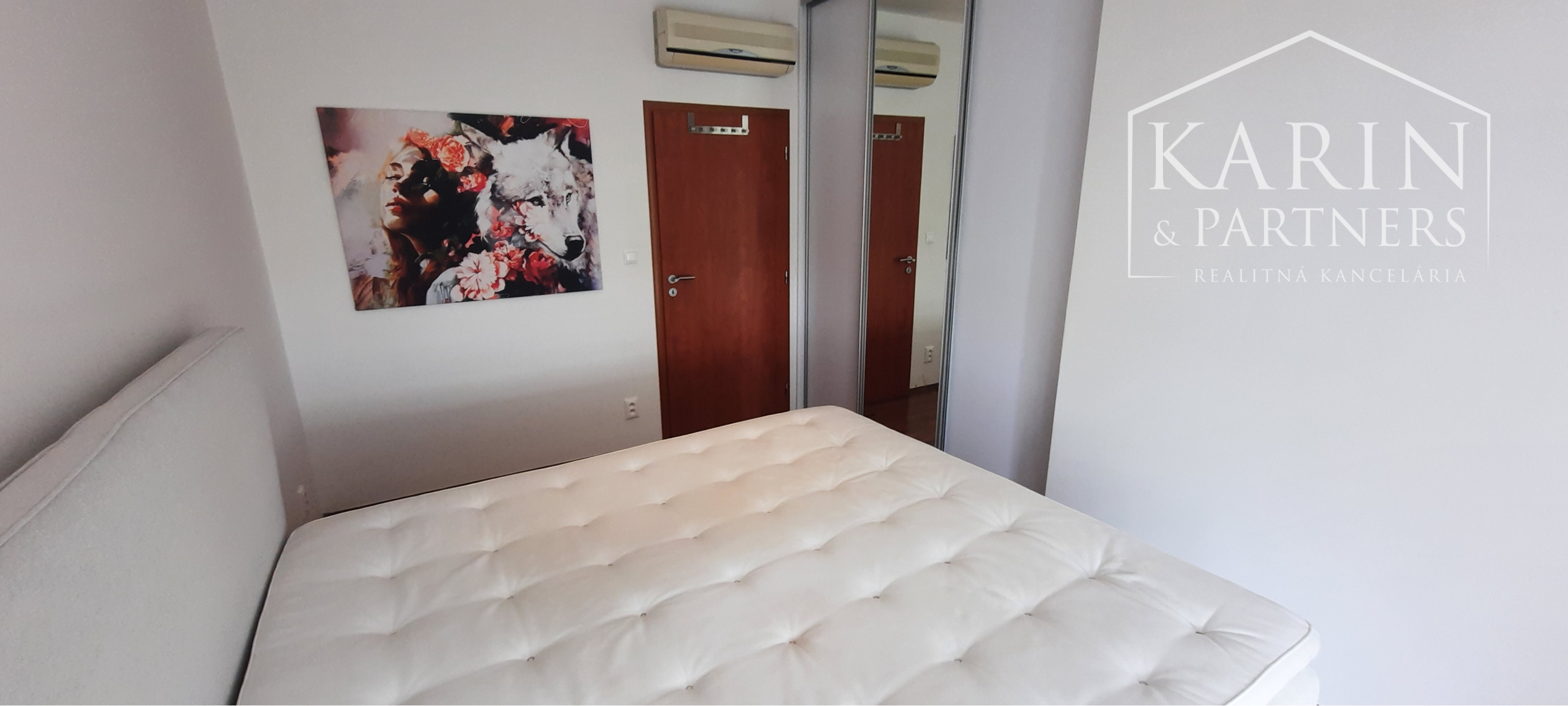 PRENAJATY: 2 I. BYT 70 M2, BRATISLAVA - RUŽINOV - NIVY, ZÁHRADNICKÁ ULICA (PARKOVANIE VO DVORE V CENE).