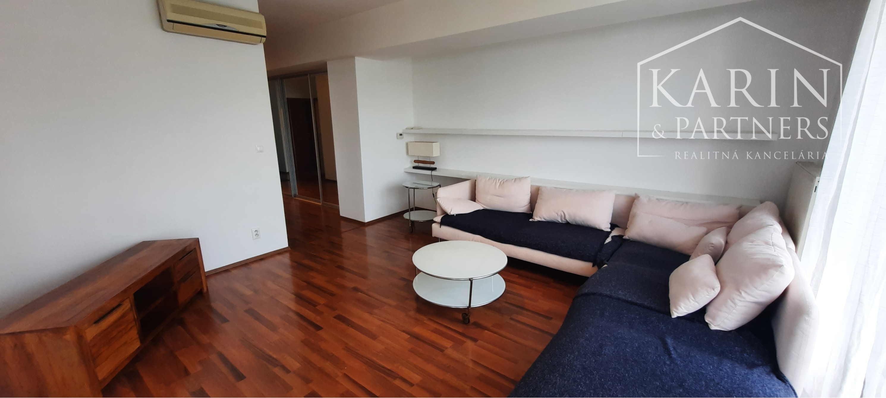 PRENAJATY: 2 I. BYT 70 M2, BRATISLAVA - RUŽINOV - NIVY, ZÁHRADNICKÁ ULICA (PARKOVANIE VO DVORE V CENE).