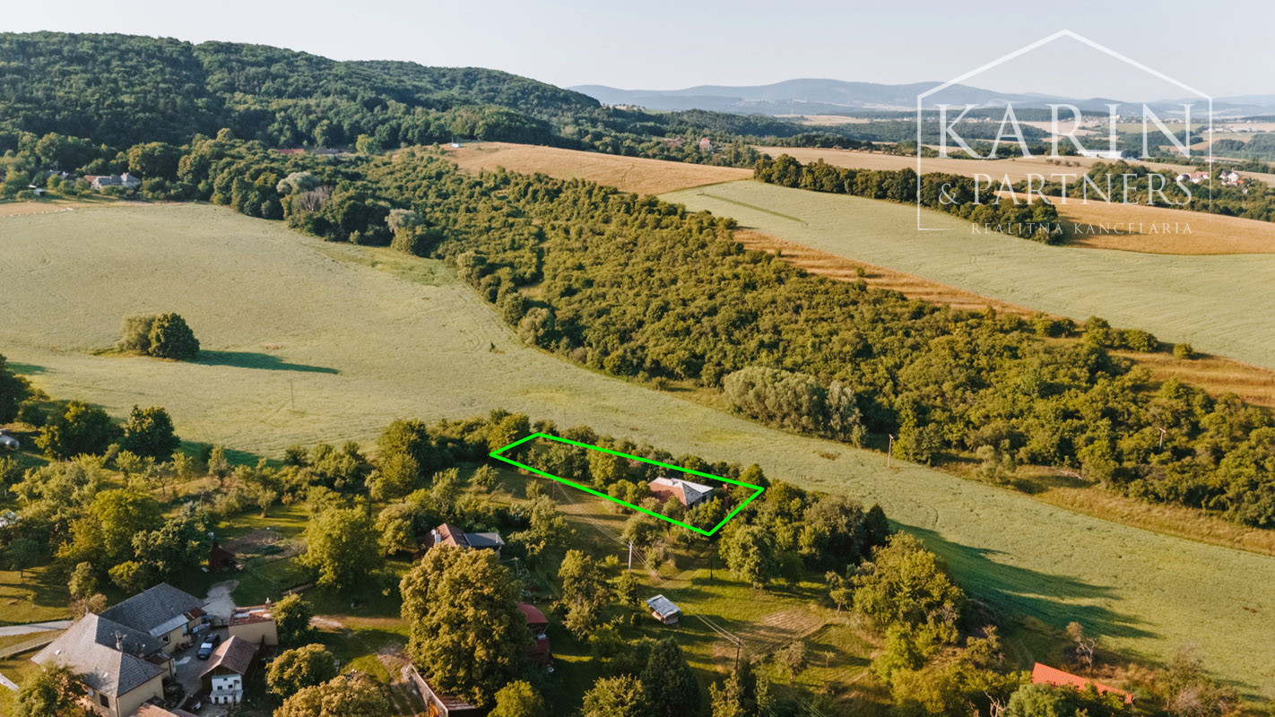 Pozemok na myjavských kopaniciach v obci Polianka 1 h od BA