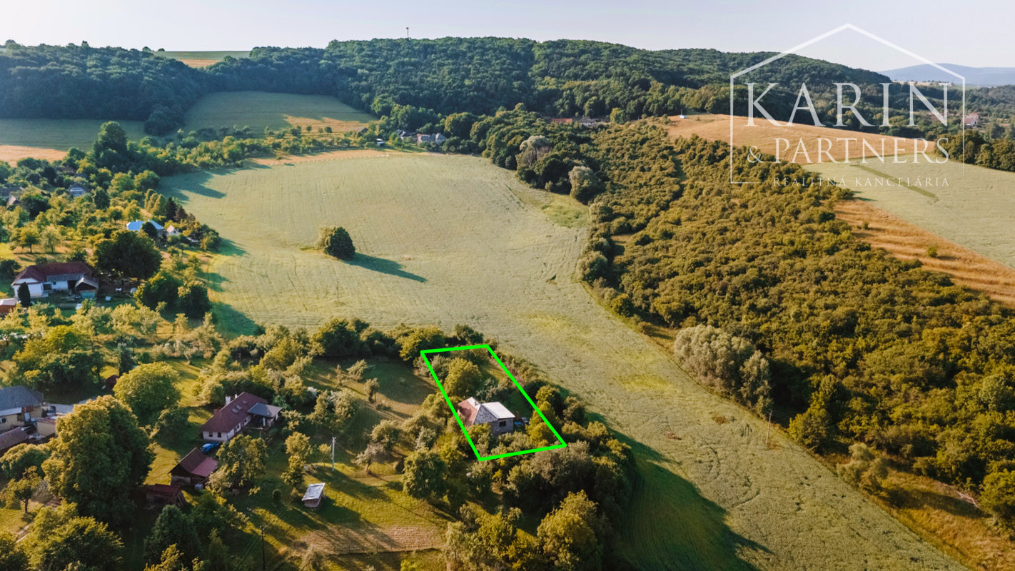 Pozemok na myjavských kopaniciach v obci Polianka 1 h od BA