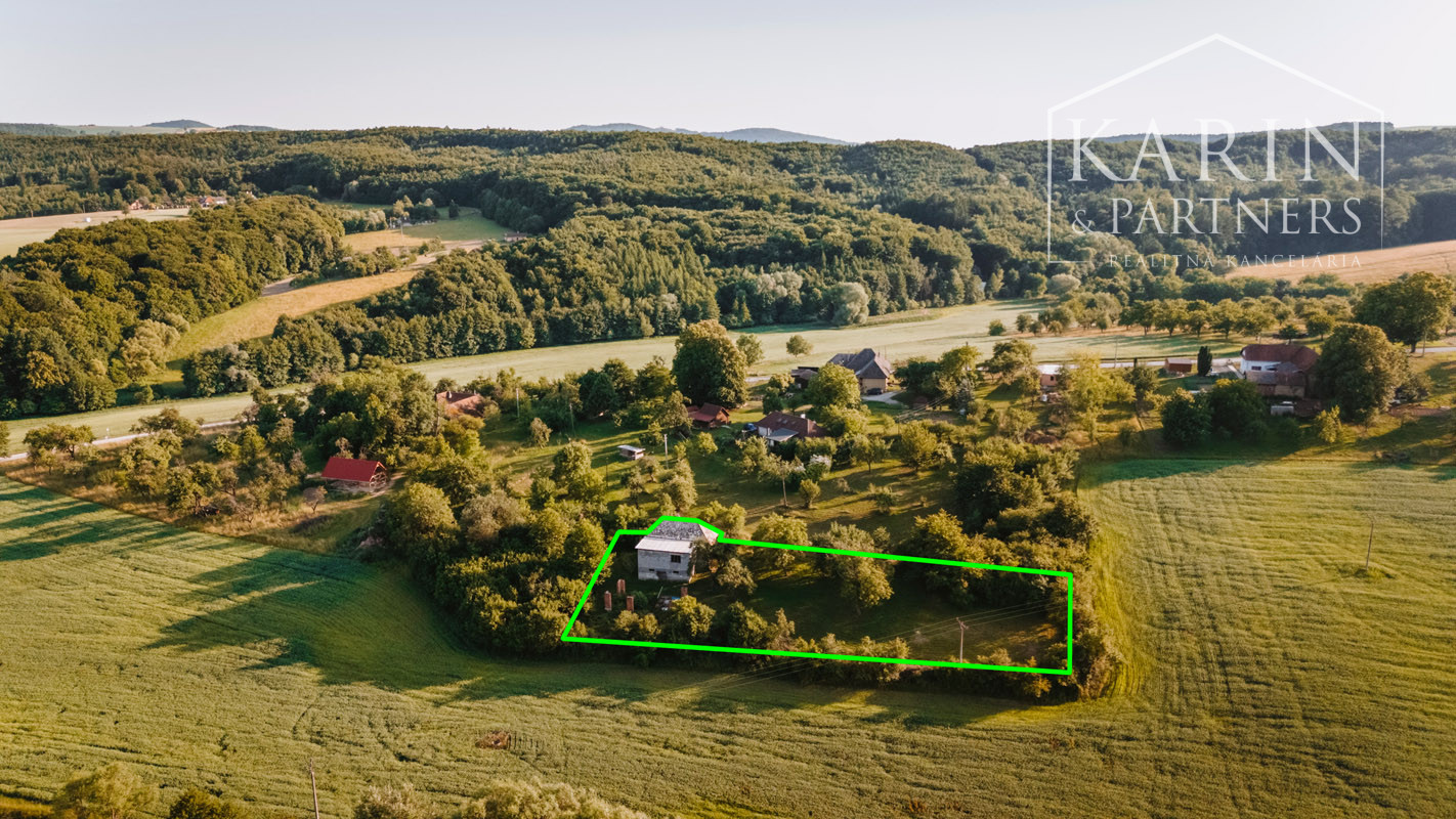 Pozemok na myjavských kopaniciach v obci Polianka 1 h od BA