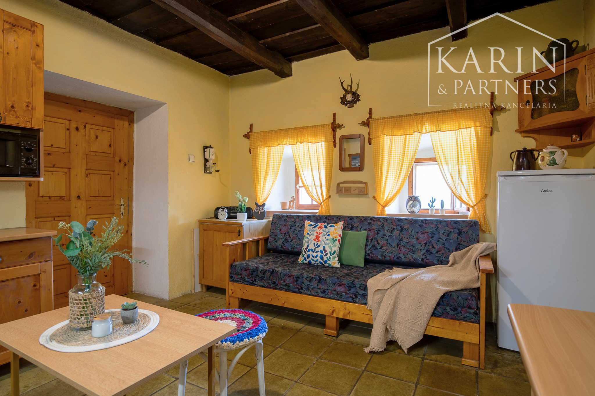 Pokojná chalupa s dušou v Štiavnických vrchoch – Jabloňovce.