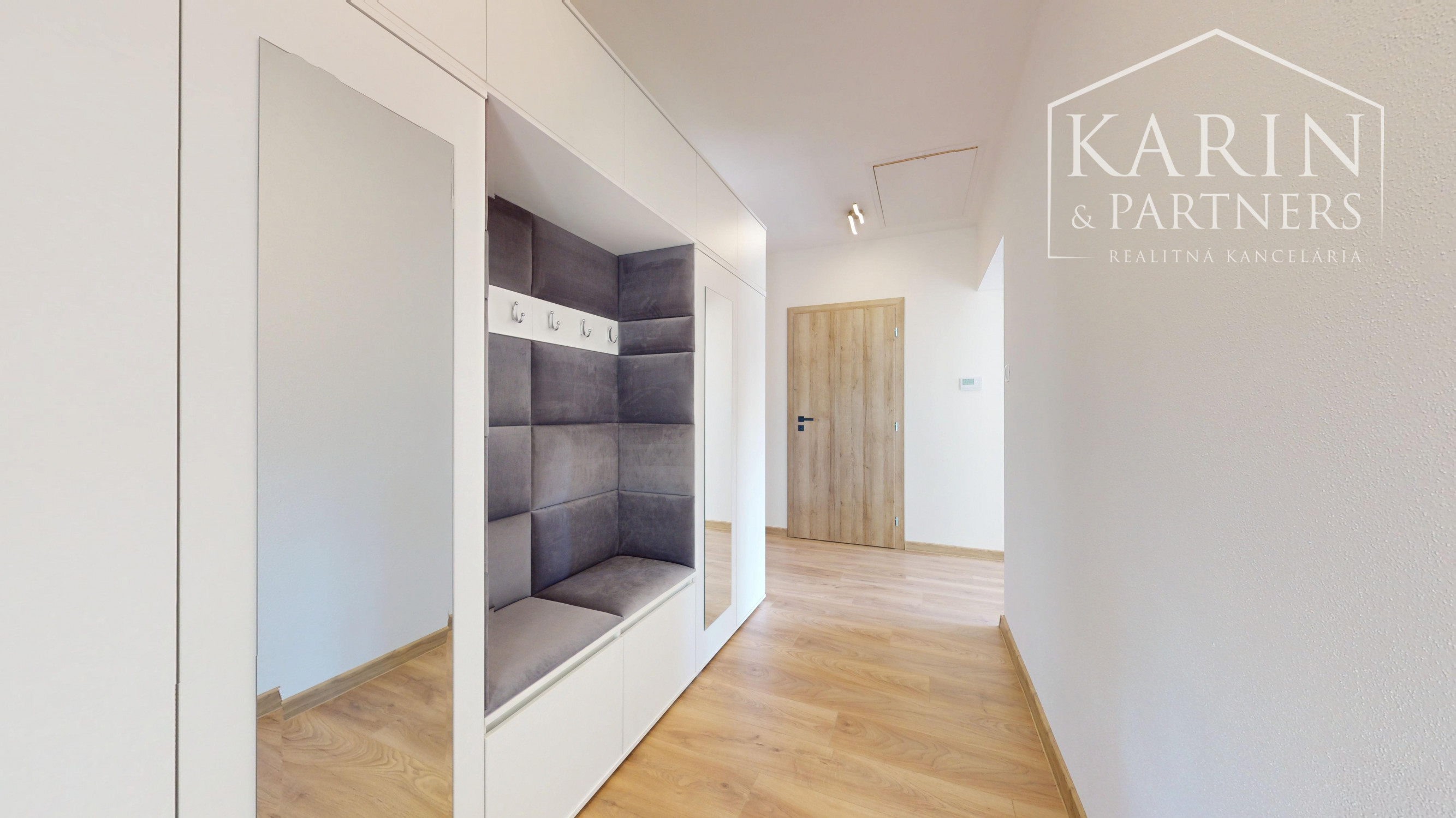 Luxusná novostavba s nadštandardným vyhotovením ihneď k nasťahovaniu v blízkosti Banskej Štiavnice