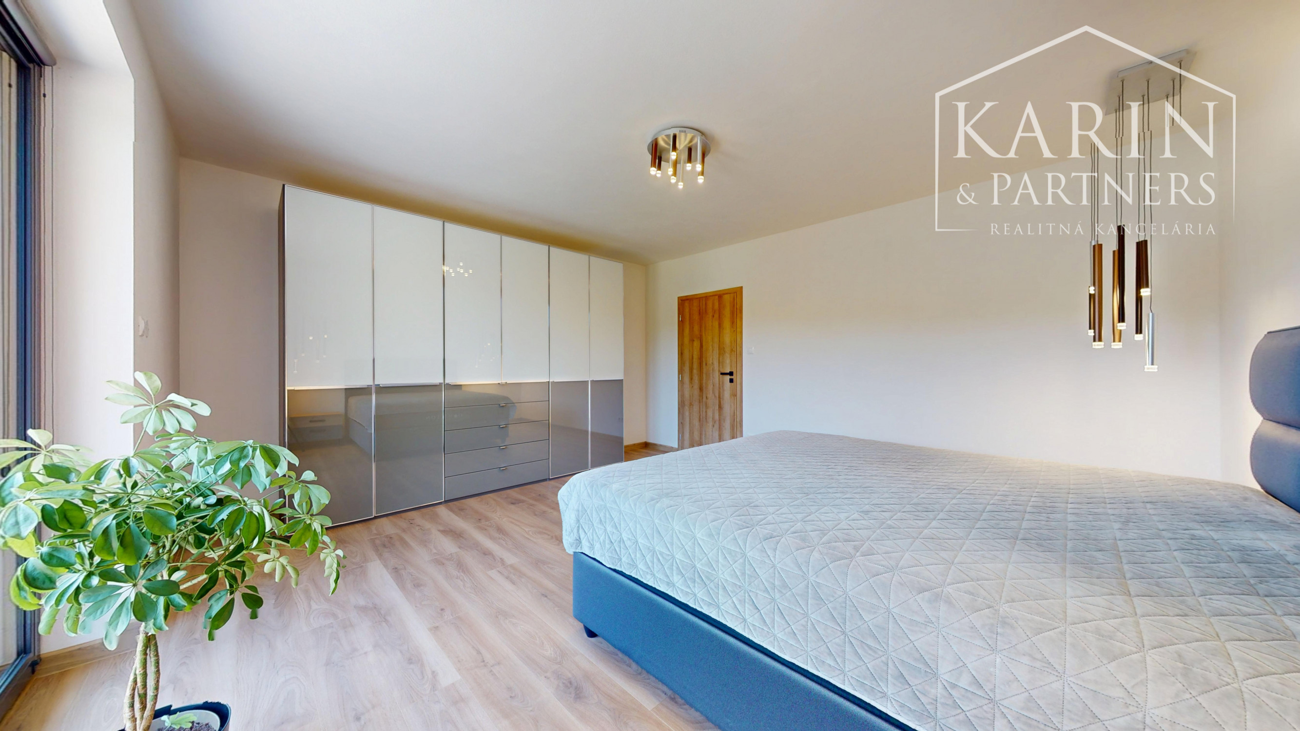 Luxusná novostavba s nadštandardným vyhotovením ihneď k nasťahovaniu v blízkosti Banskej Štiavnice