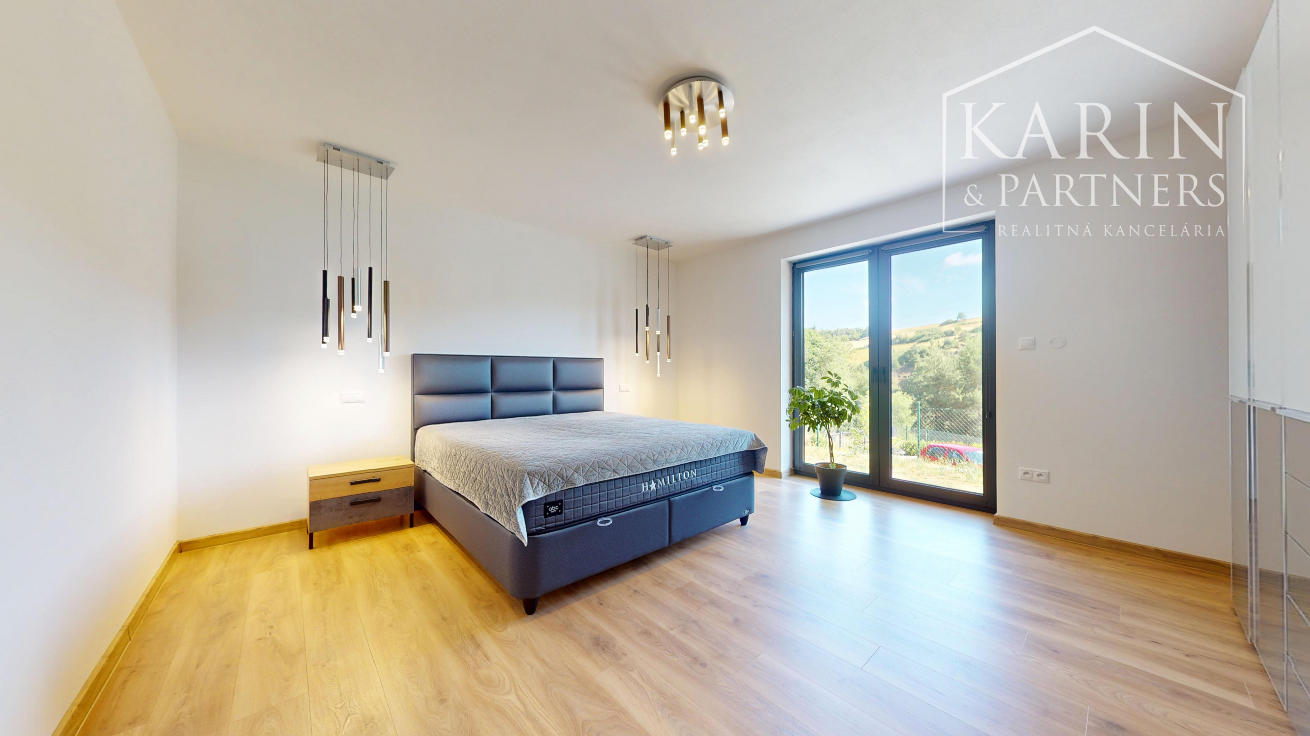 Luxusná novostavba s nadštandardným vyhotovením ihneď k nasťahovaniu v blízkosti Banskej Štiavnice