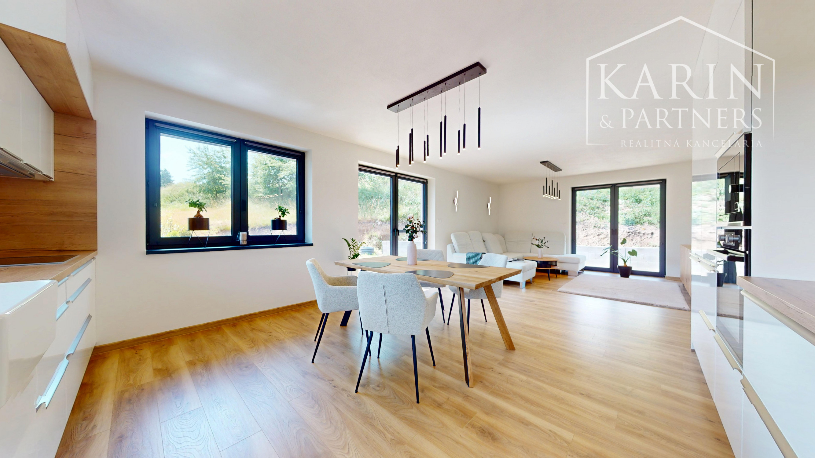 Luxusná novostavba s nadštandardným vyhotovením ihneď k nasťahovaniu v blízkosti Banskej Štiavnice