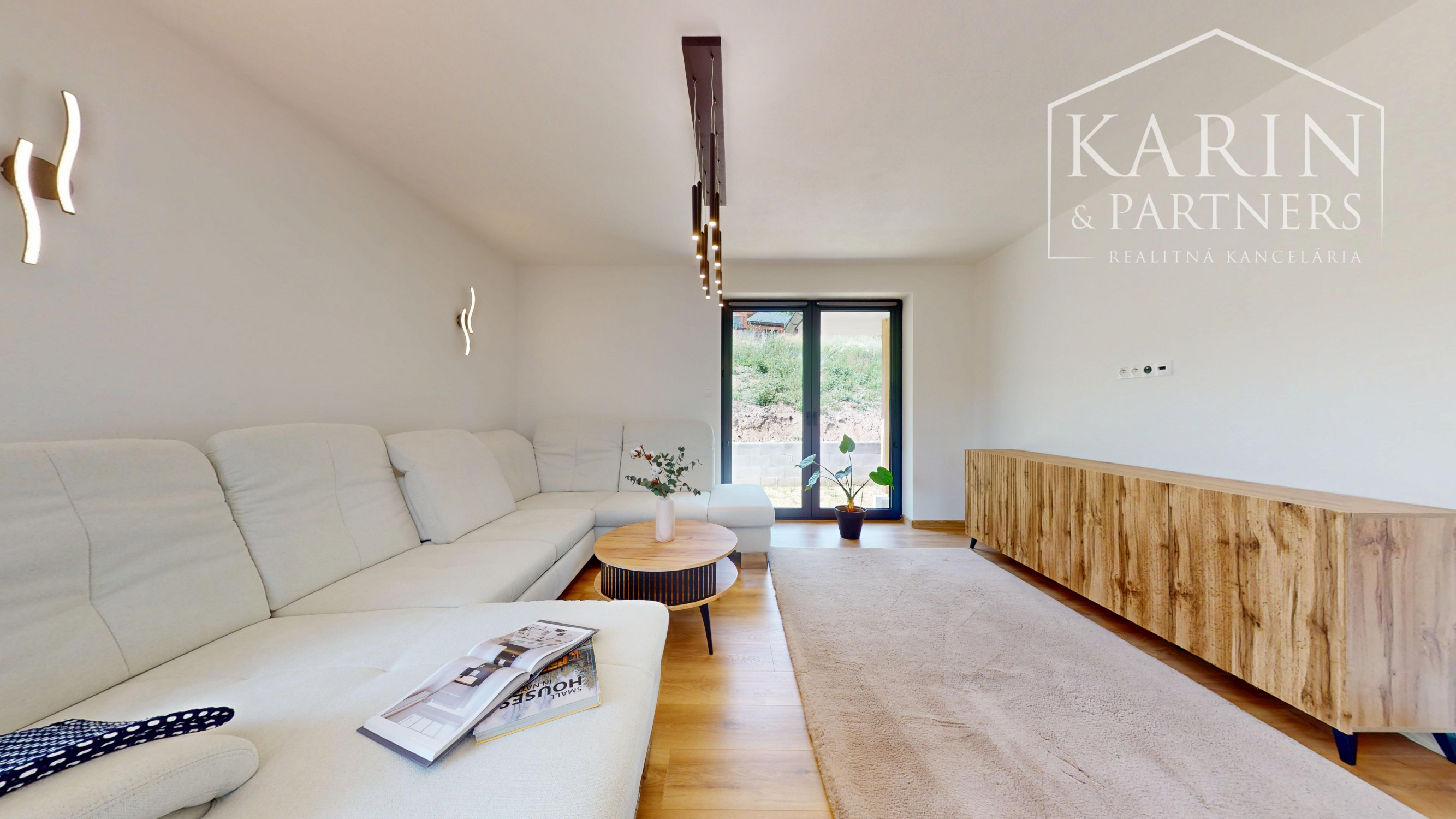 Luxusná novostavba s nadštandardným vyhotovením ihneď k nasťahovaniu v blízkosti Banskej Štiavnice