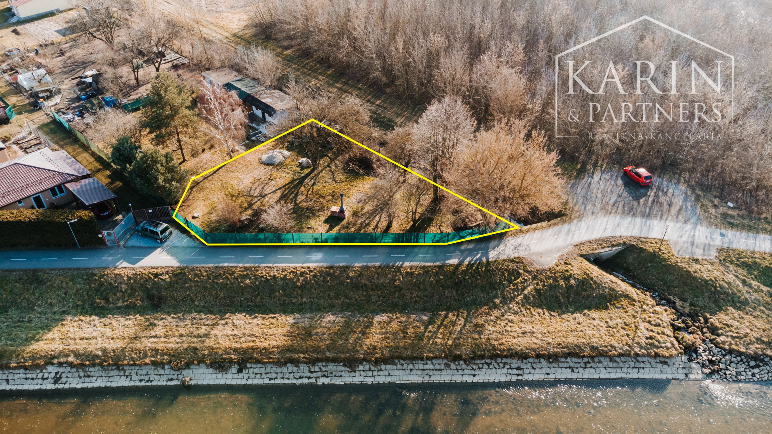 Stavebný pozemok v kľudnej časti mesta Šaštín-Stráže