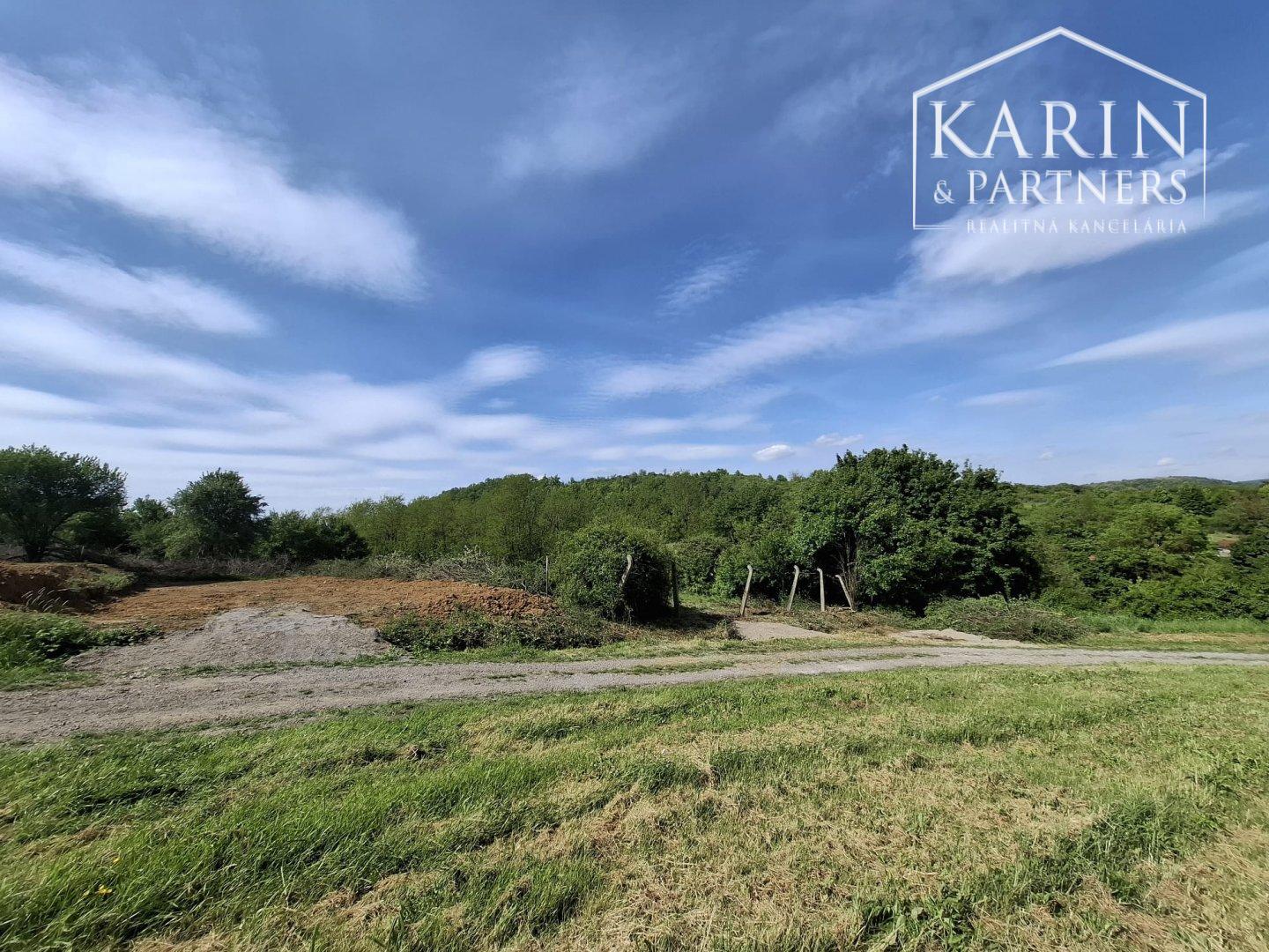 Pozemok pre Váš Nový Domov o rozlohe 2000 m² za skvelú cenu