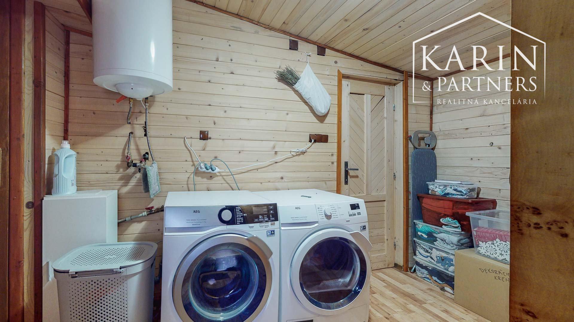 REZERVOVANÉ! V tichej lokalite dva domy na predaj - Krupina