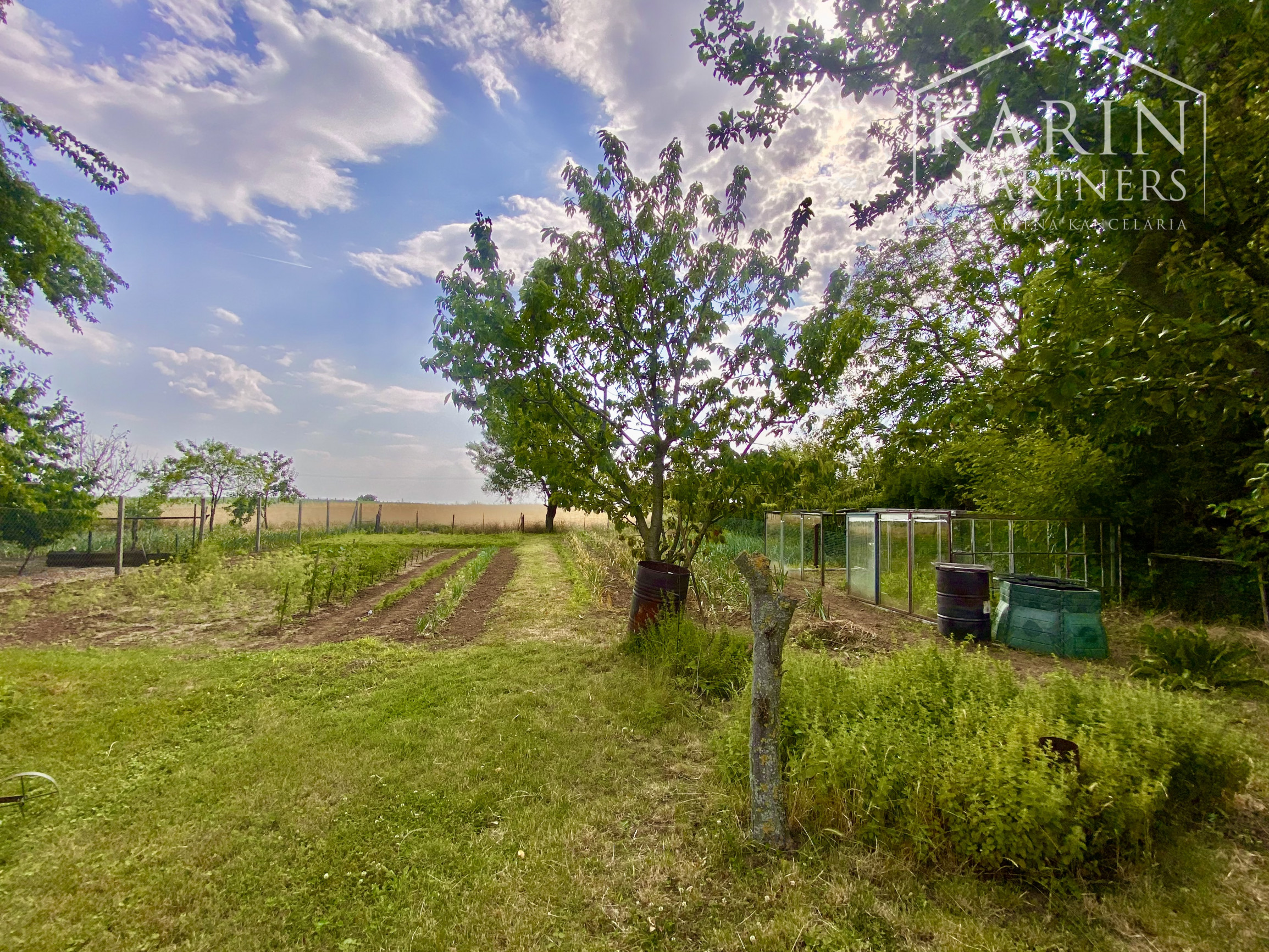 REZERVOVANÉ!!! RODINNÝ DOM HORNÁ KRÁLOVÁ
