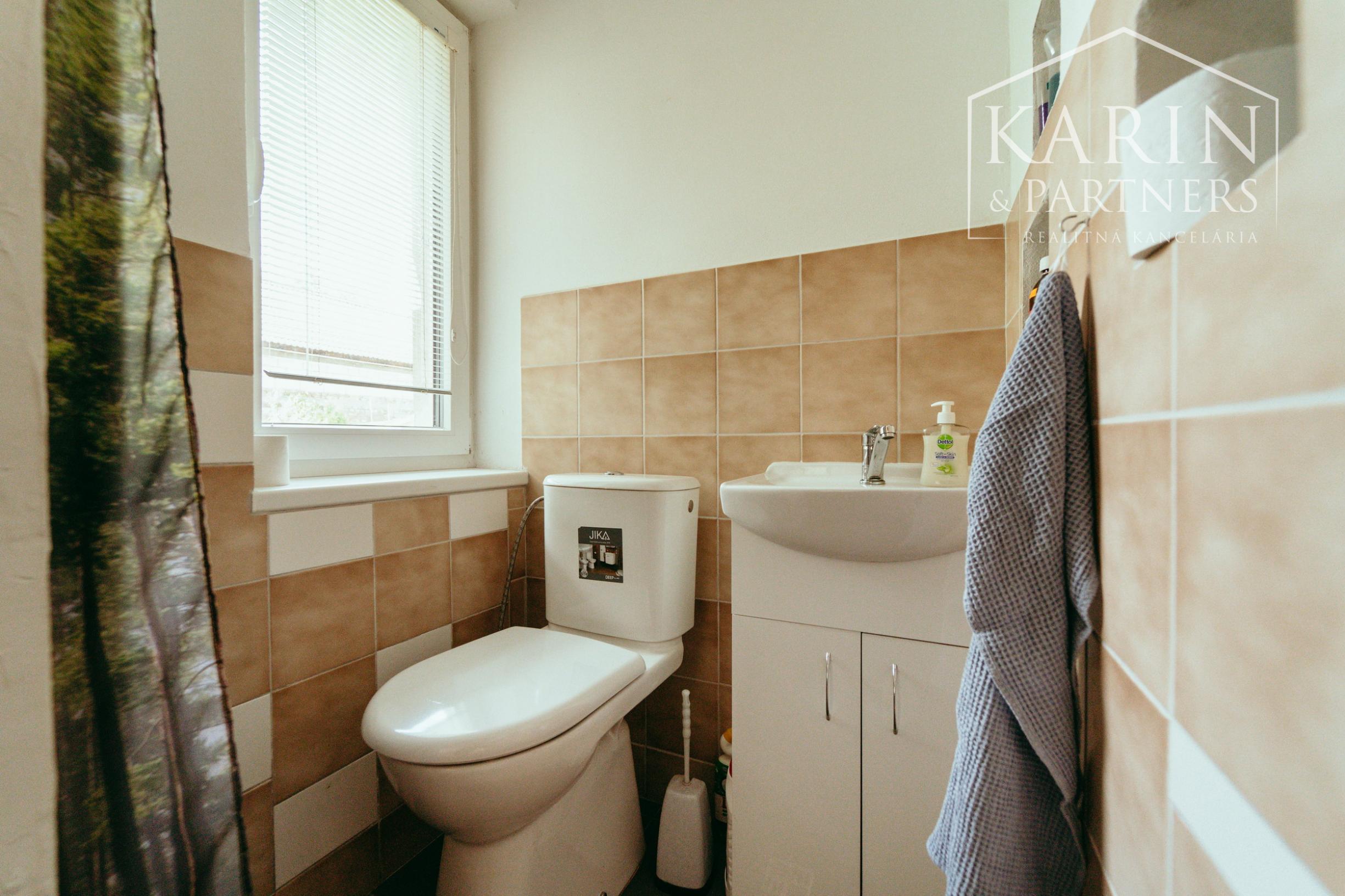 Vidiecky rodinný dom s krásnym pozemkom v Kuklove