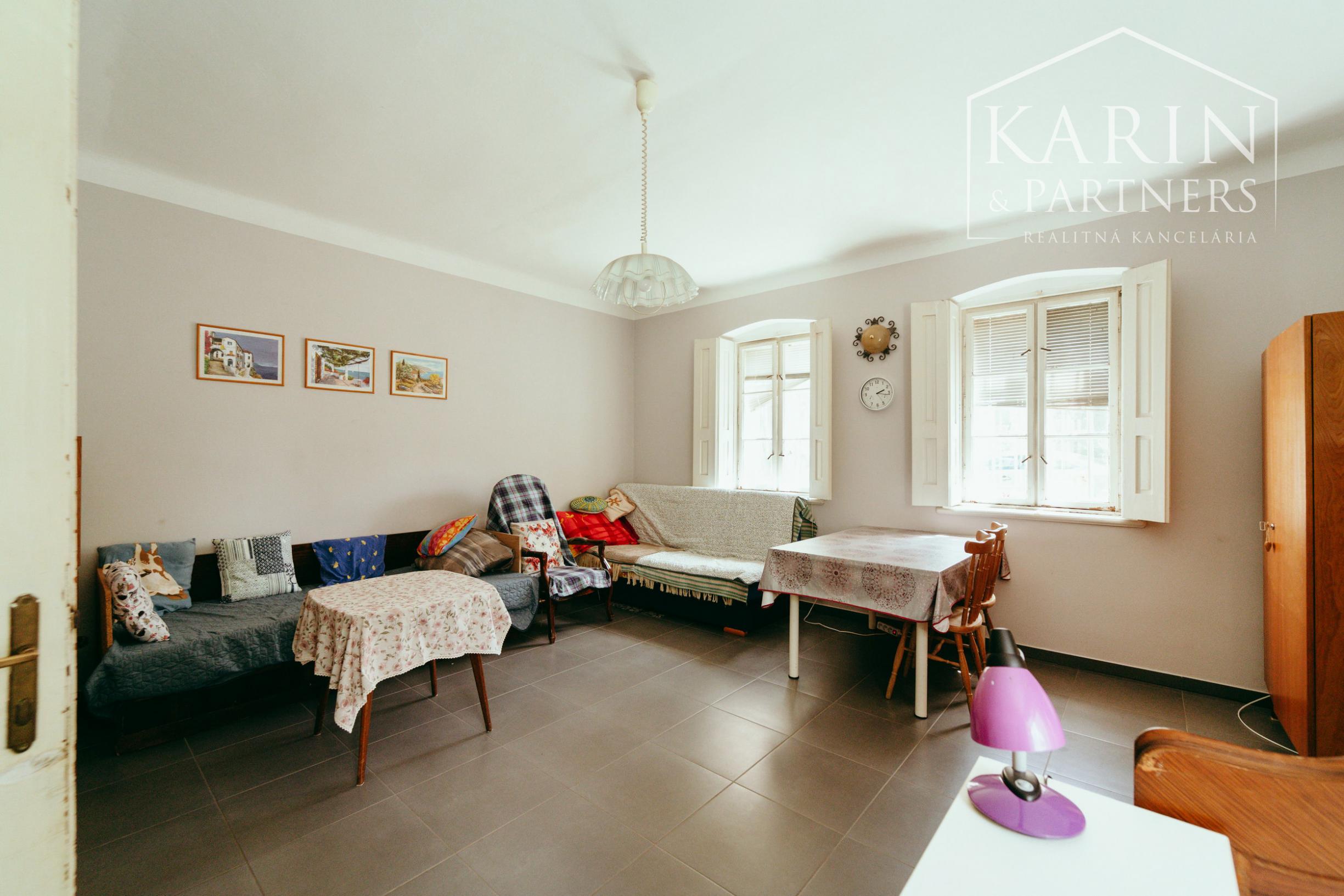 Vidiecky rodinný dom s krásnym pozemkom v Kuklove