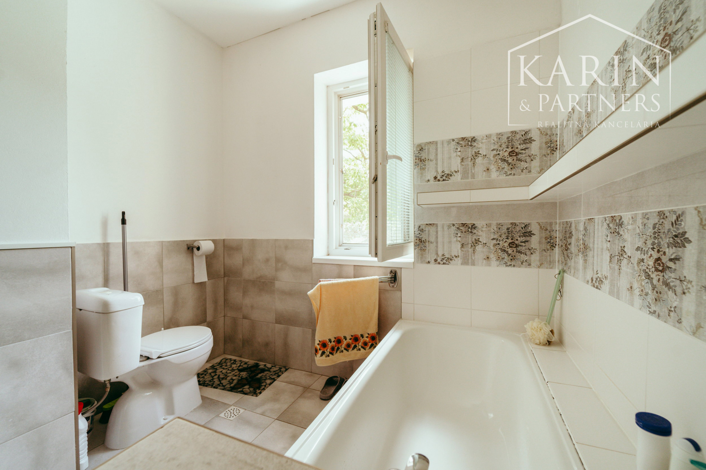 Vidiecky rodinný dom s krásnym pozemkom v Kuklove