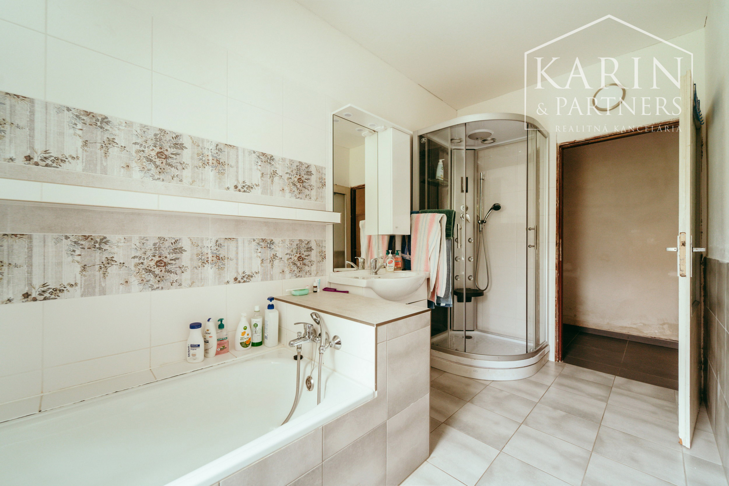 Vidiecky rodinný dom s krásnym pozemkom v Kuklove