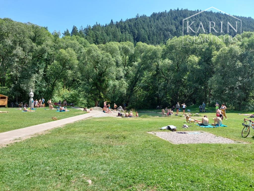 POZEMOK   2 374 m2  Liptovský Ján  okr. Liptovský Mikuláš