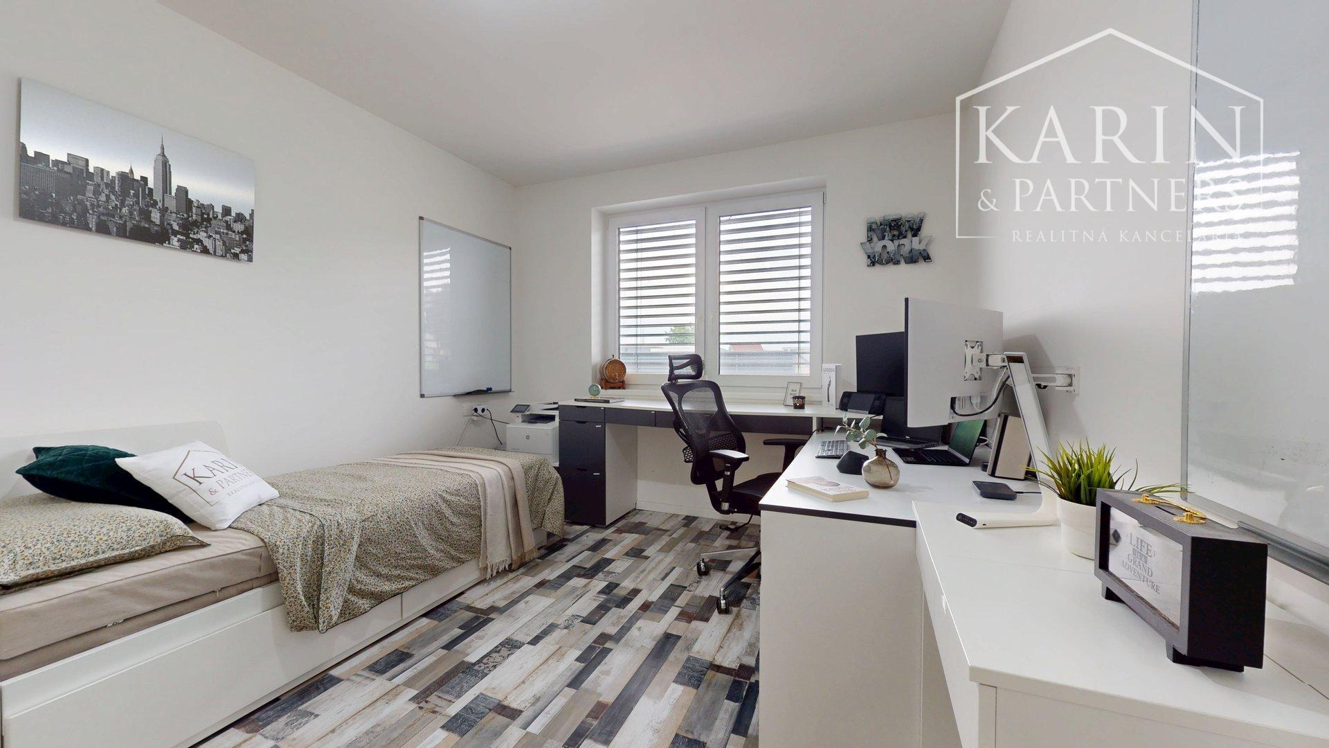 REZERVOVANÉ 4-izbový bungalov s bazénom | altánok | klimatizácia | krb