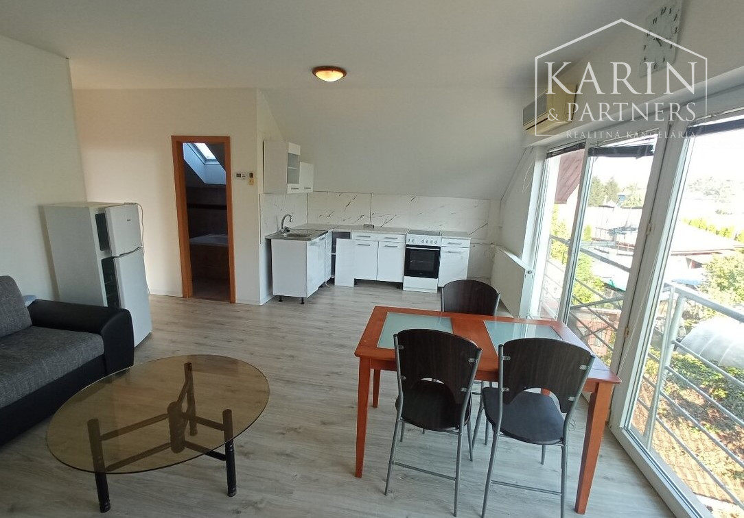 Prenájom 2-izbového bytu v tehlovej bytovke - novostavba – Nové Zámky