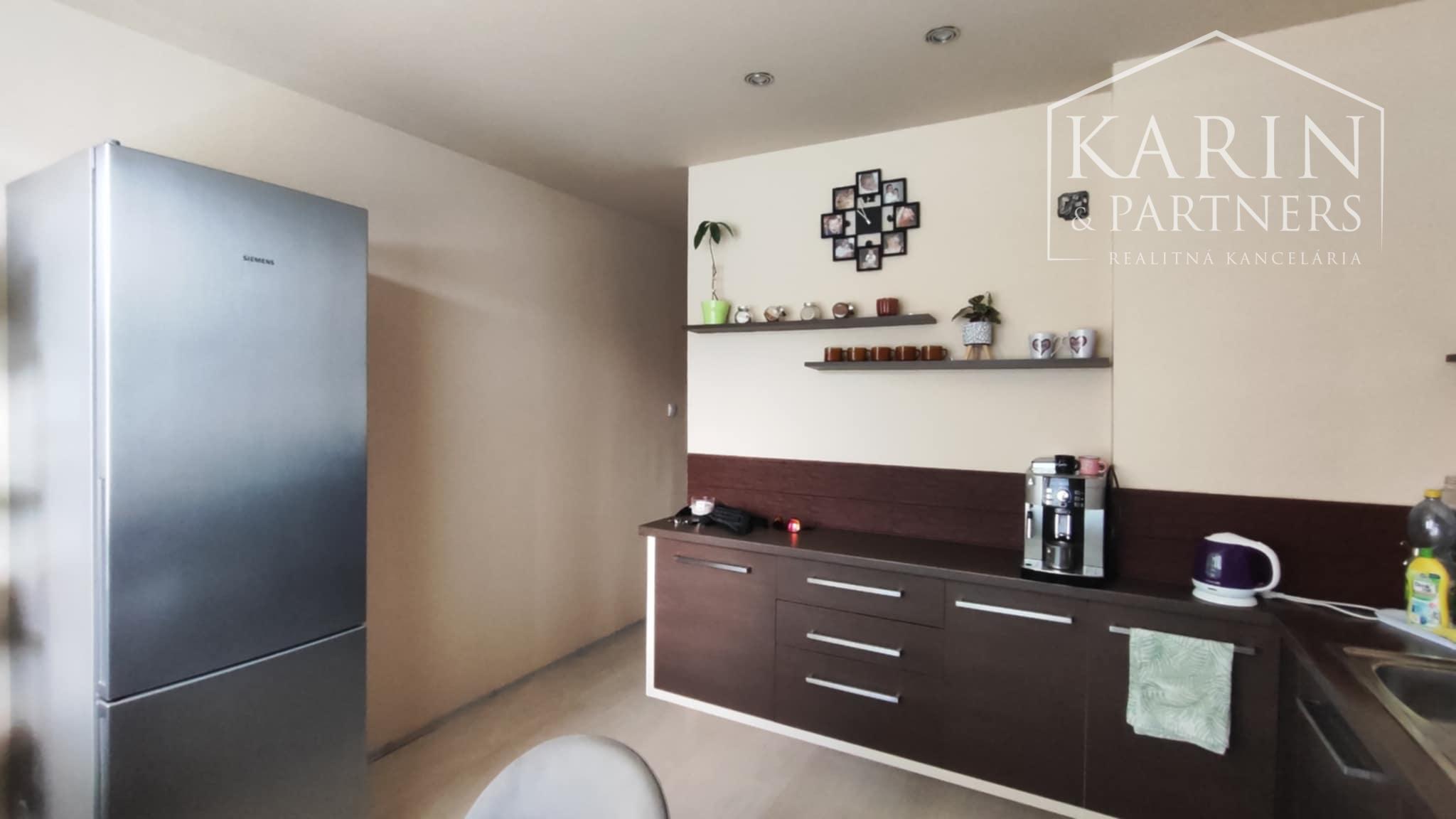 Na predaj štýlový 2-izbový byt s balkónom po rekonštrukcii – Nové Zámky: Rezervované