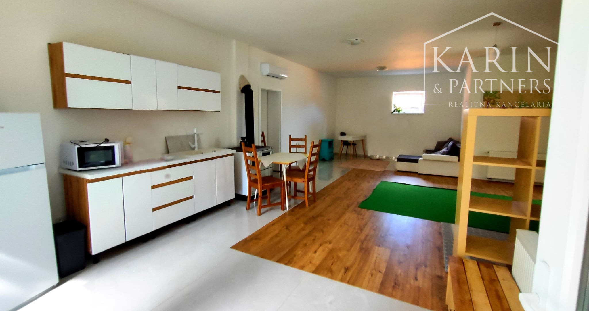 Na predaj novostavba priestranný 3-izbový rodinný dom po rekonštrukcii – Nesvady