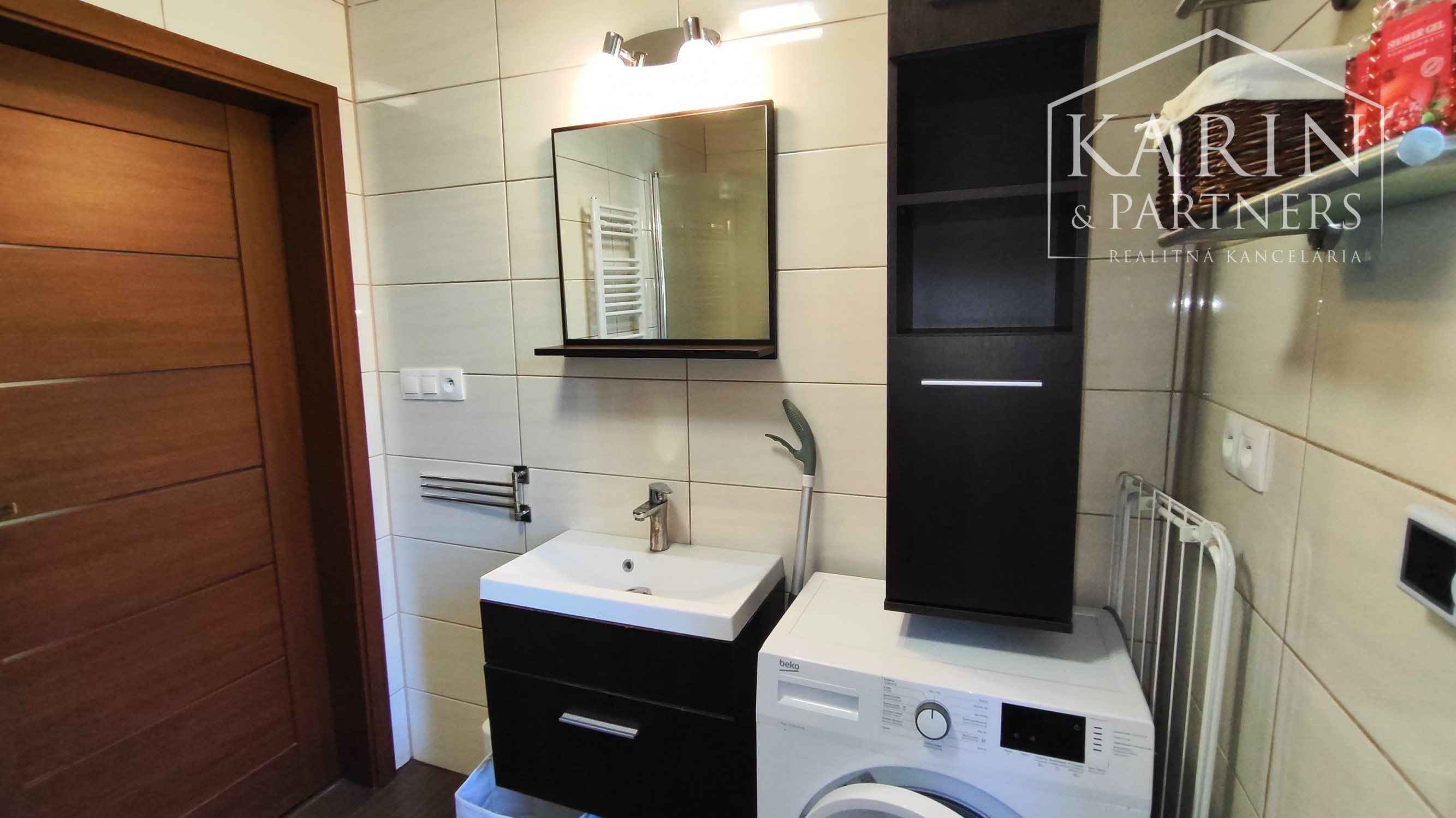 NA PRENÁJOM: 2izbový byt v rodinnom dome, s terasou a dvorom