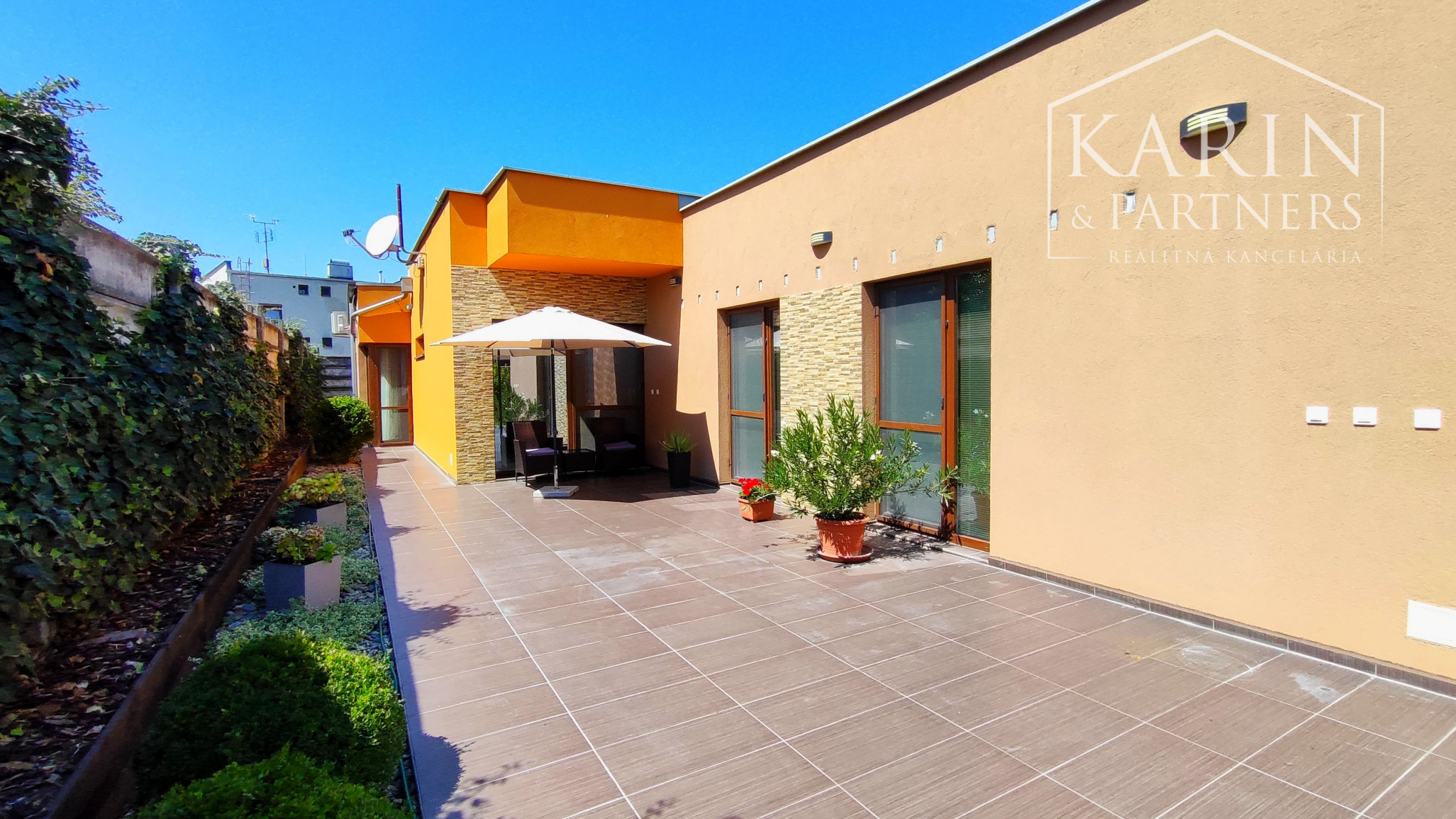 NA PRENÁJOM: 3izbový byt v rodinnom dome, s terasou a dvorom