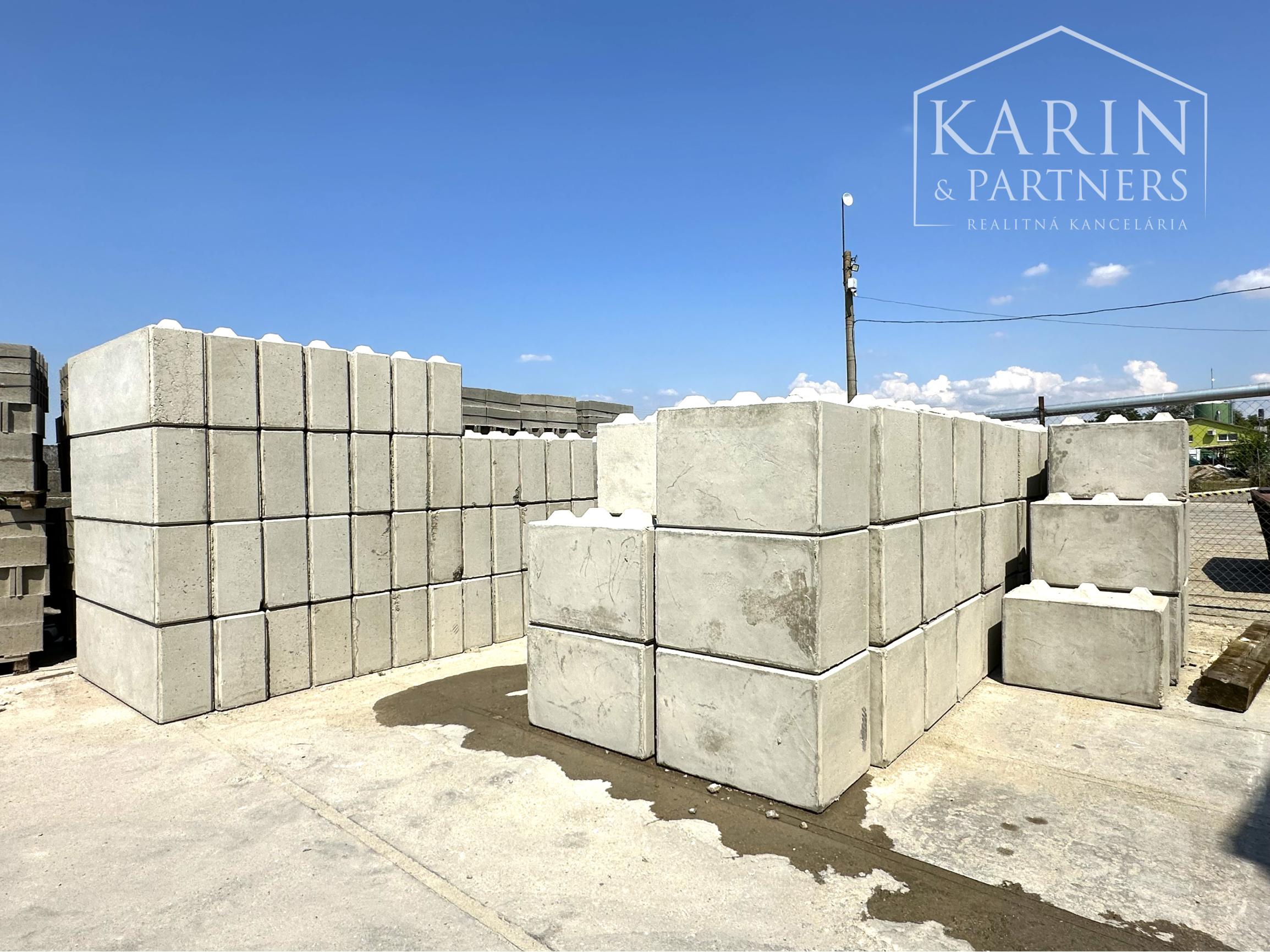 INVESTIČNÁ NEHNUTEĽNOSŤ - PRIEMYSELNÁ ZÓNA - VÝROBNÝ AREÁL