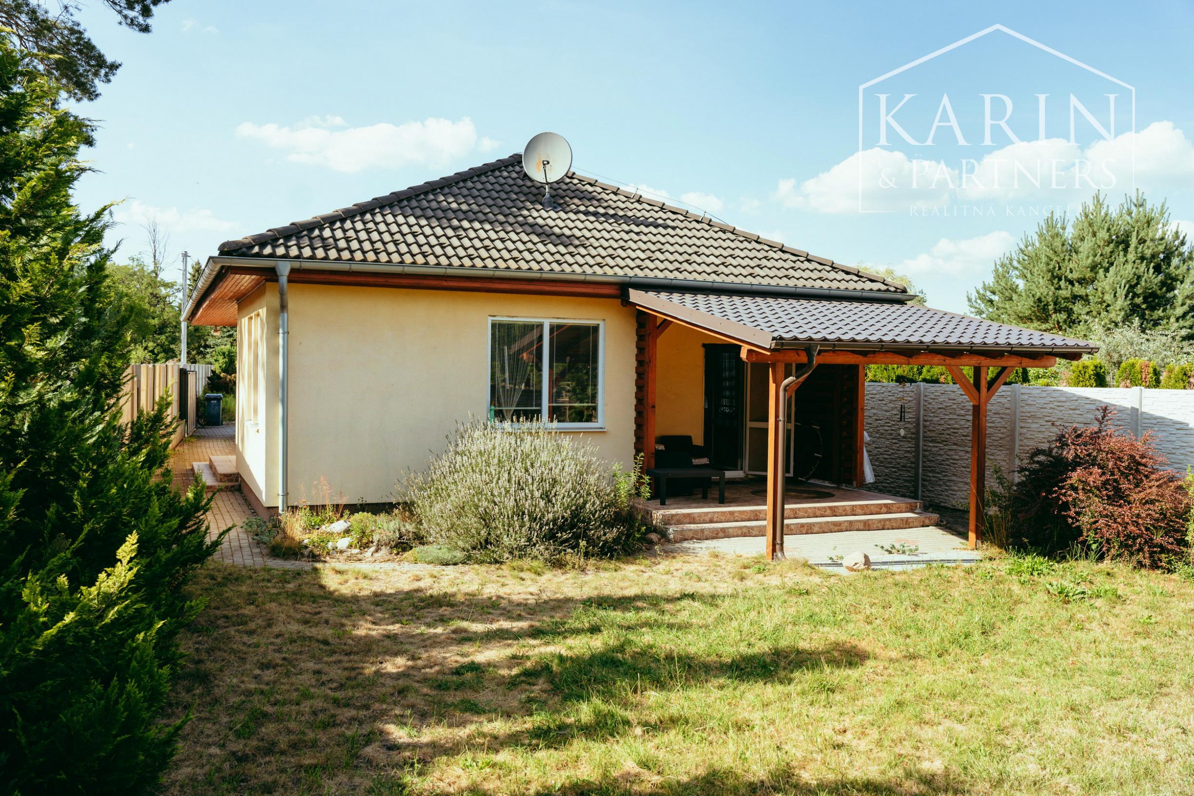 RODINNÝ DOM 4i S VEĽKOU ZÁHRADOU – BÍLKOVE HUMENCE