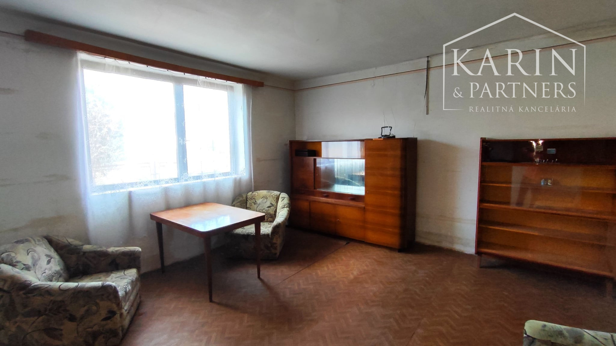 TOP ponuka: EXKLUZÍVNE Len U NÁS: Rodinný dom s potenciálom v pokojnej obci Palárikovo