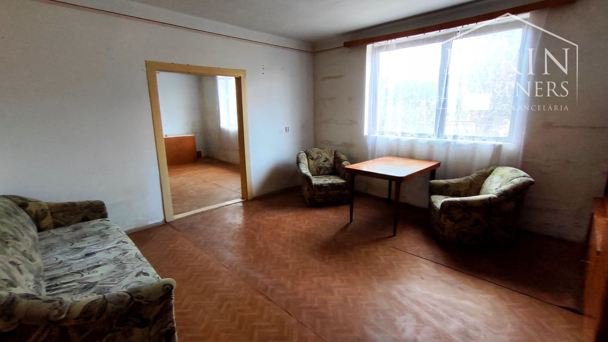 TOP ponuka: EXKLUZÍVNE Len U NÁS: Rodinný dom s potenciálom v pokojnej obci Palárikovo