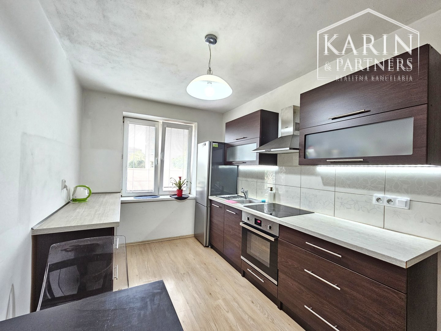 2i BYT NA PRENÁJOM, ZÁMOCKÁ, HOLÍČ