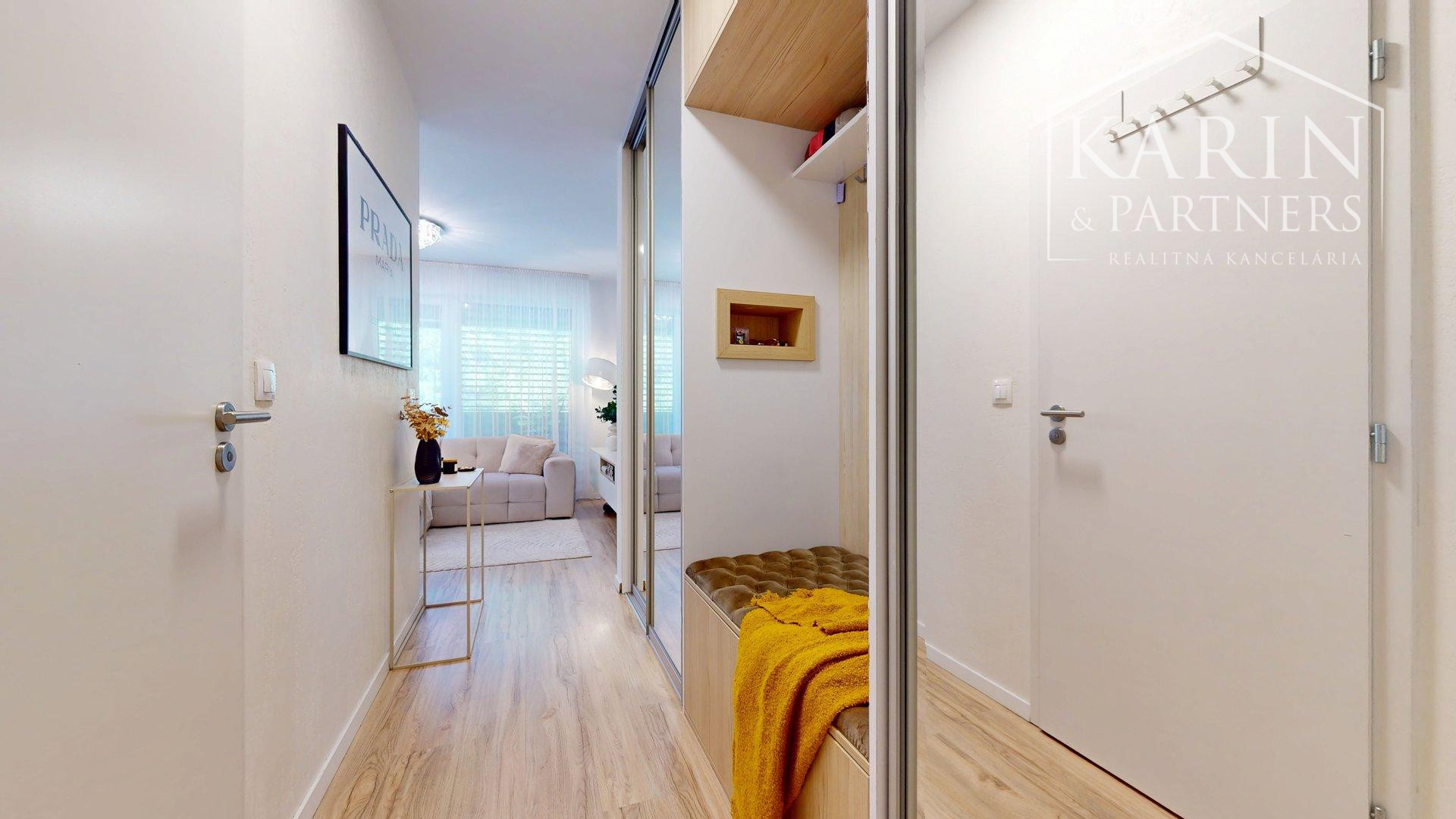 REZERVOVANÉ DIZAJNOVO ZARIADENÝ 2I BYT S BALKÓNOM | SLNEČNICE | ZÓNA MESTO