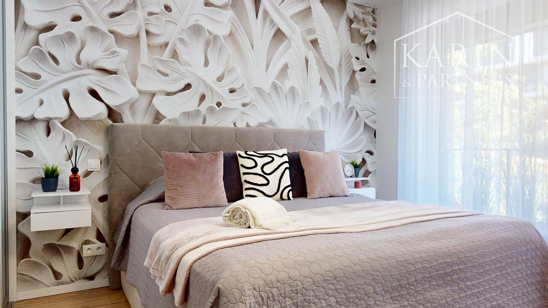 REZERVOVANÉ DIZAJNOVO ZARIADENÝ 2I BYT S BALKÓNOM | SLNEČNICE | ZÓNA MESTO