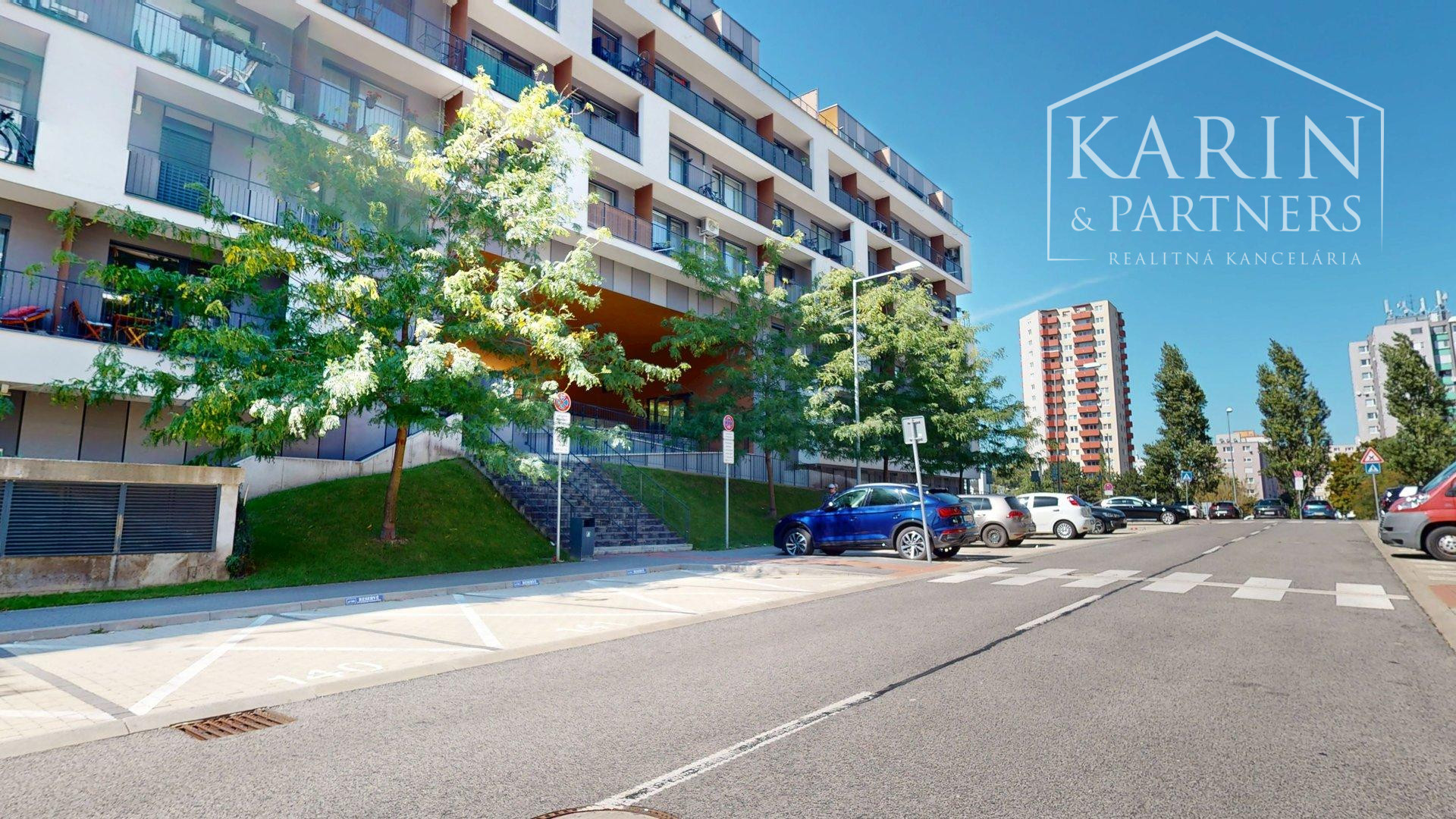 REZERVOVANÉ DIZAJNOVO ZARIADENÝ 2I BYT S BALKÓNOM | SLNEČNICE | ZÓNA MESTO