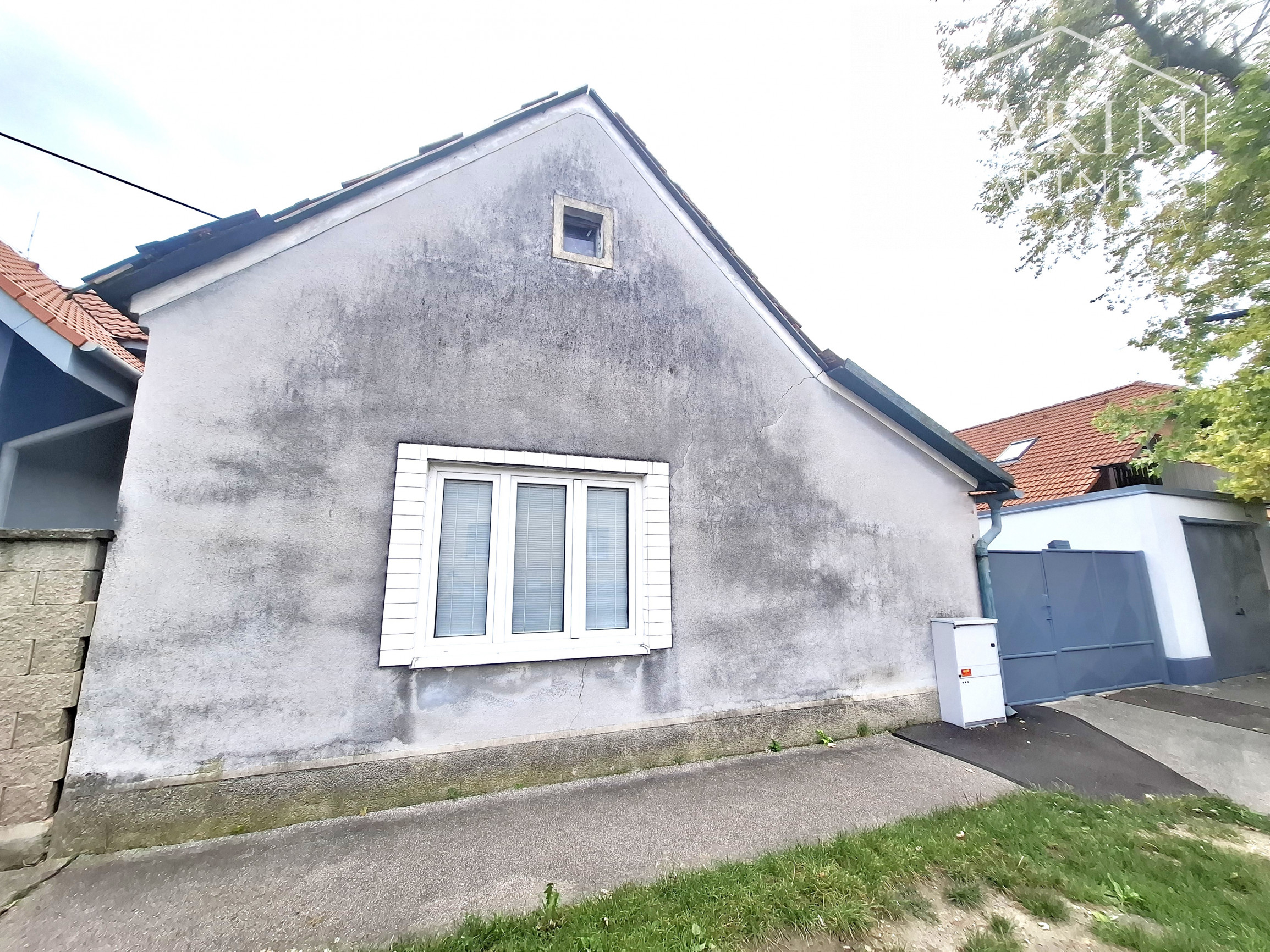 PREDANÉ - POZEMOK S POTENCIÁLOM NA PREDAJ –  BRATISLAVA - PODUNAJSKÉ BISKUPICE