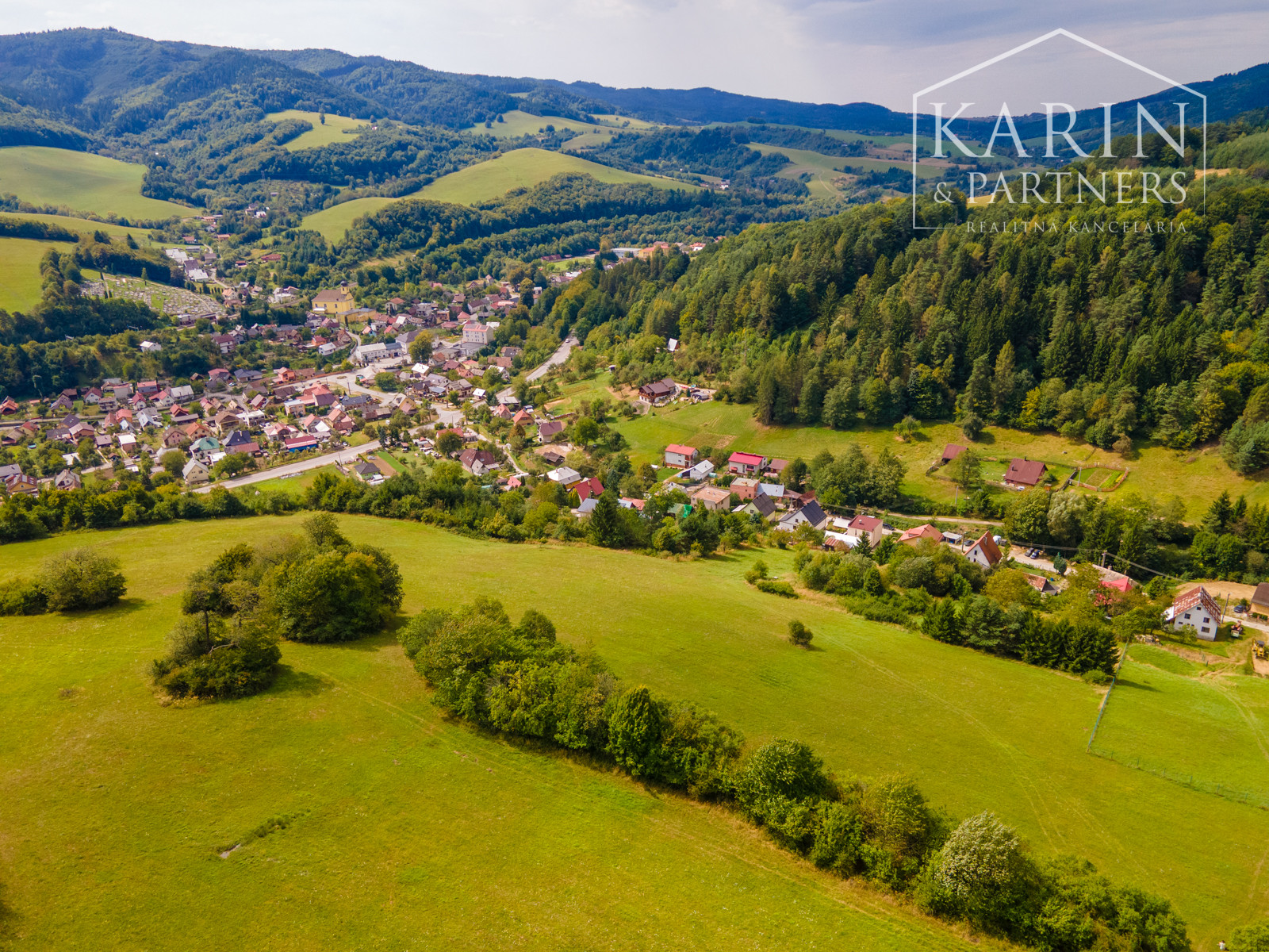 Pozemok s panoramatickými výhľadmi v Lysej pod Makytou 3345m²