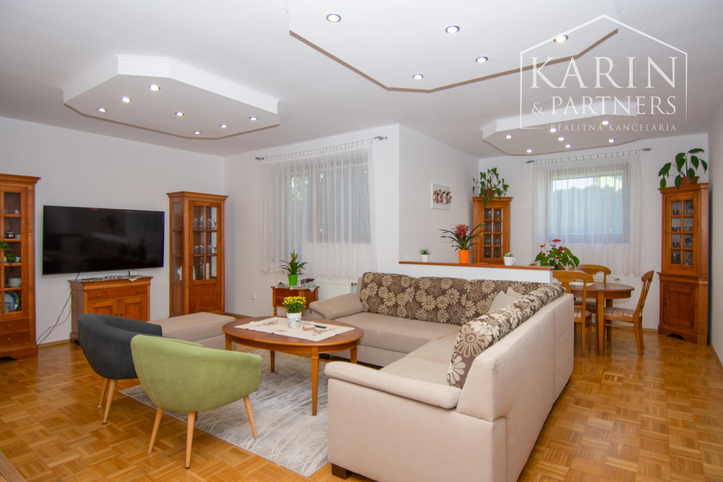 Na predaj krásny a priestranný  rodinný dom, Šamorín-Mliečno