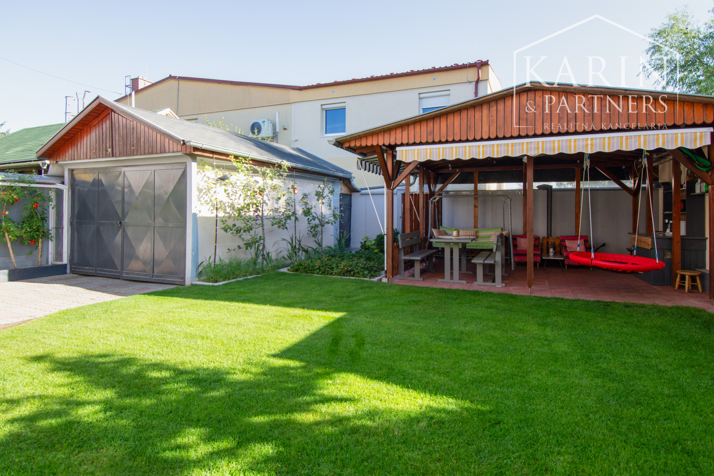 Na predaj krásny a priestranný  rodinný dom, Šamorín-Mliečno