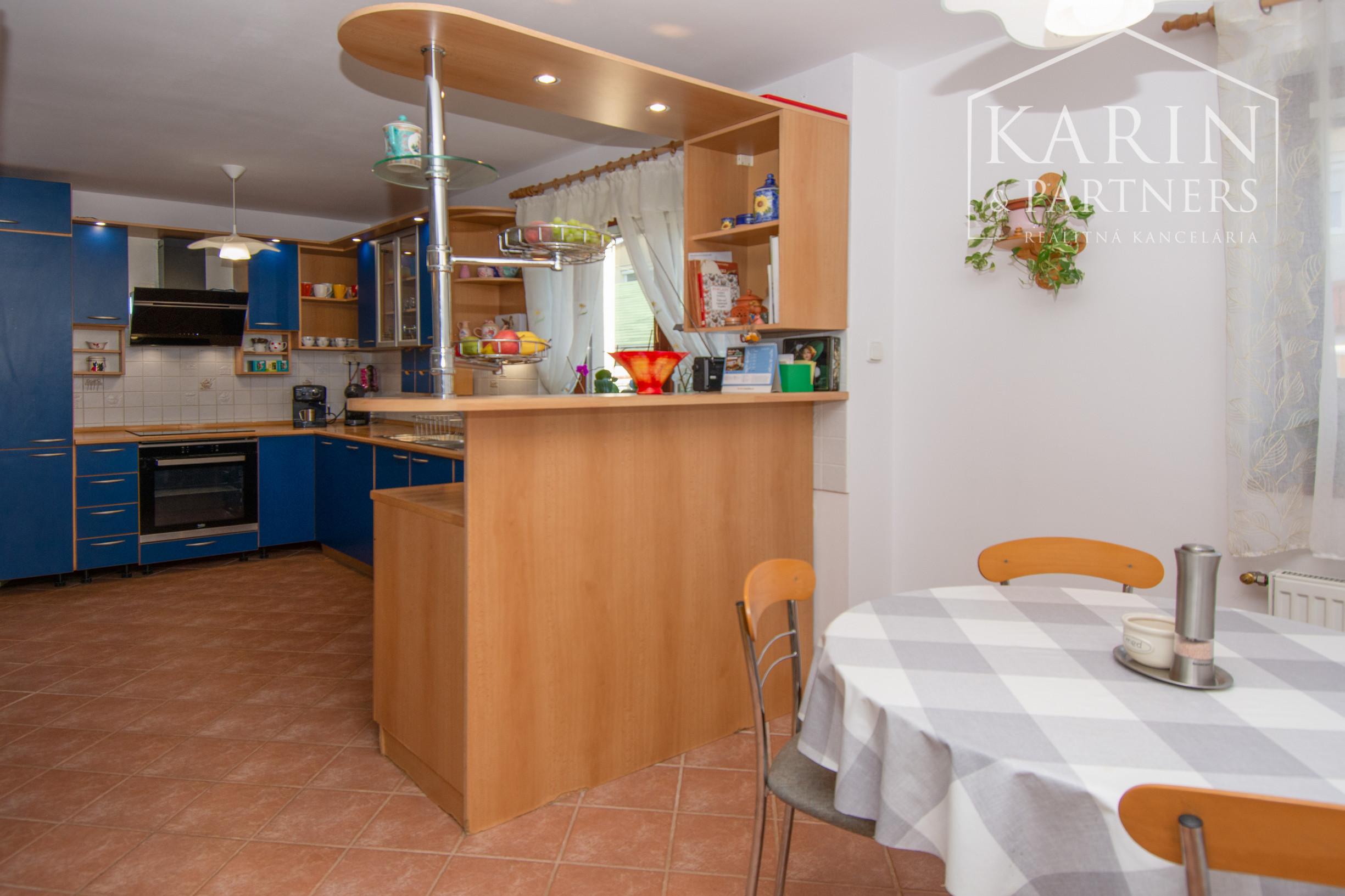 Na predaj krásny a priestranný  rodinný dom, Šamorín-Mliečno