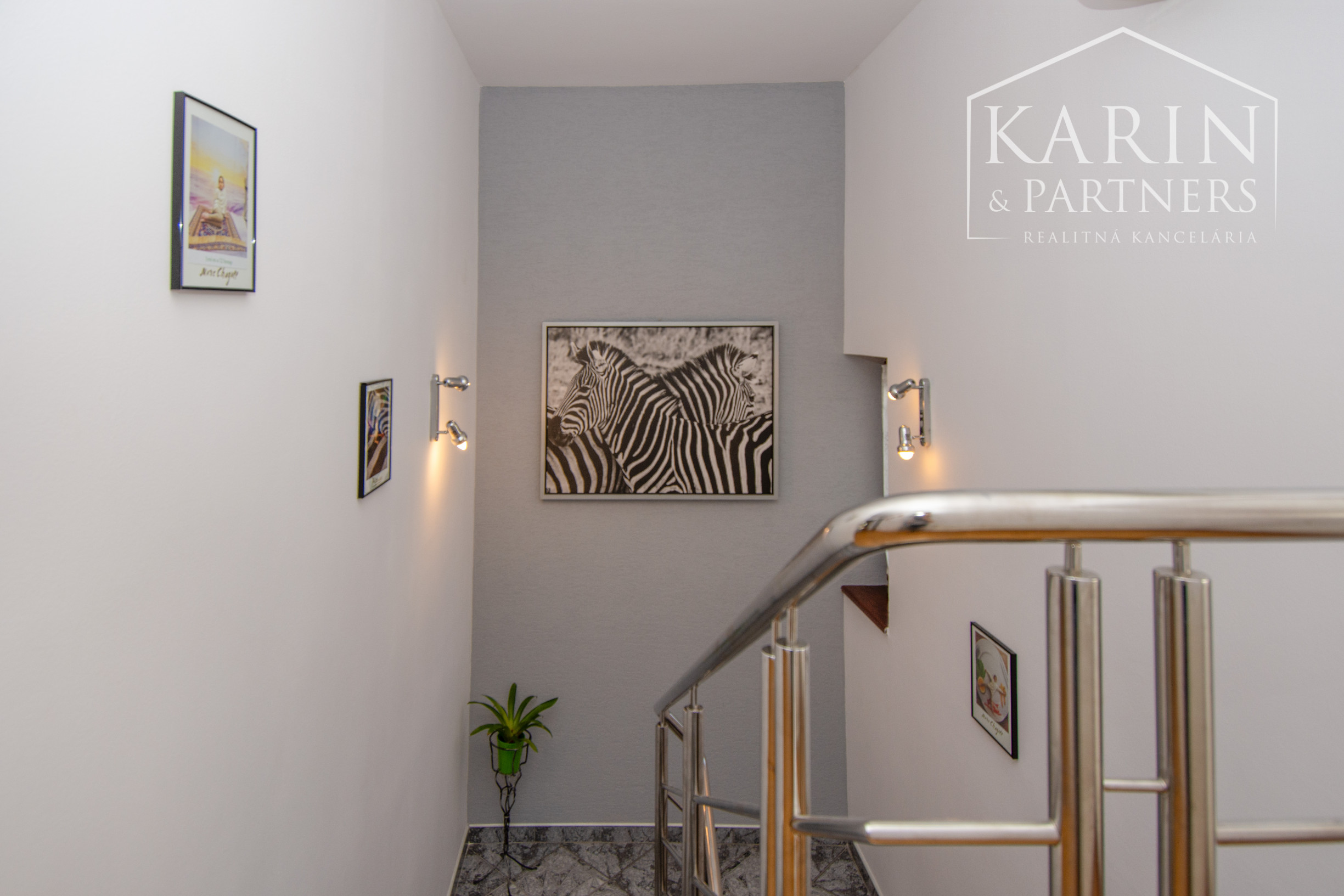 Na predaj krásny a priestranný  rodinný dom, Šamorín-Mliečno