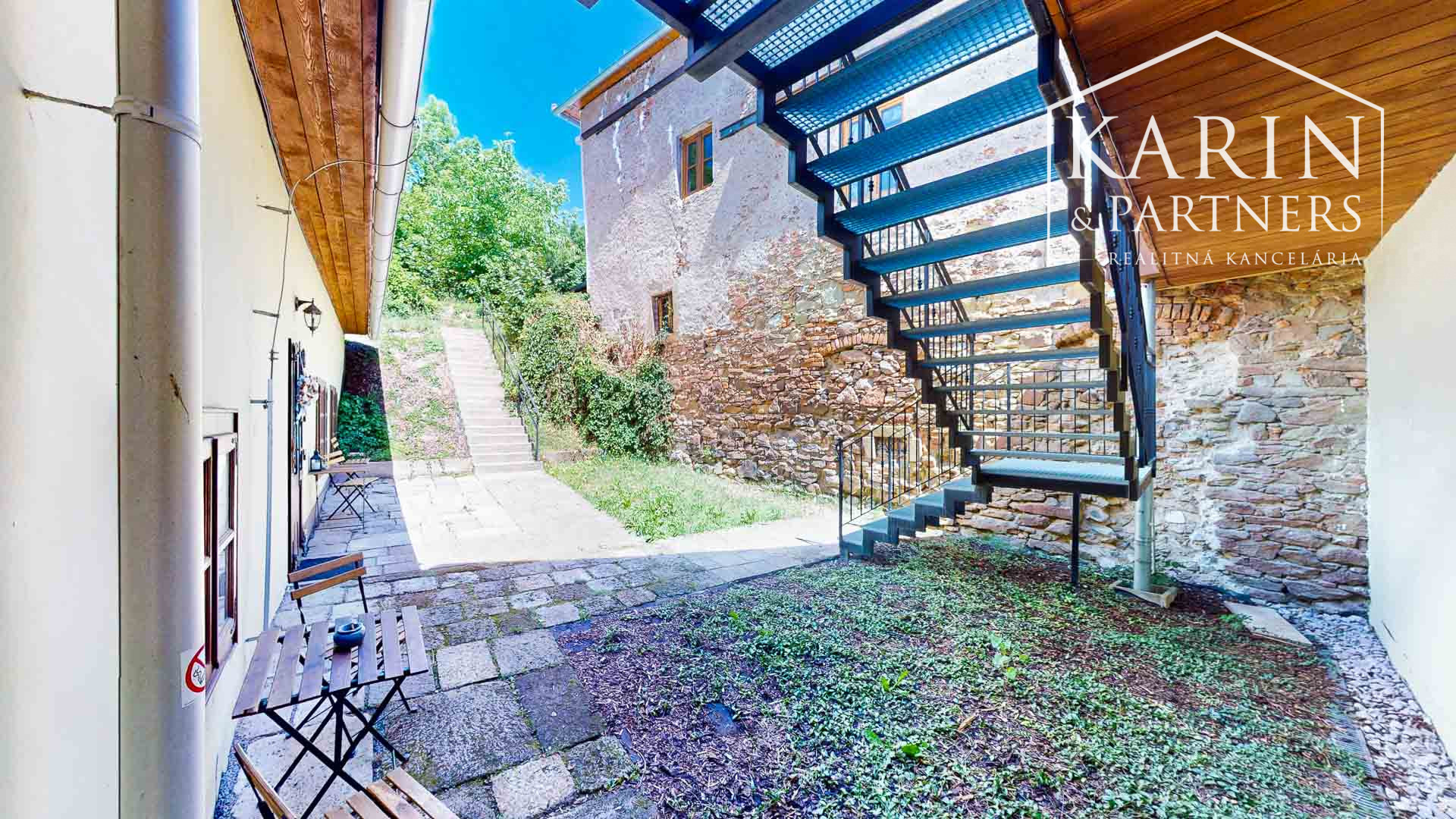 Zabehnutý Mezonet s Terasou a výhľadom na Banskú Štiavnicu