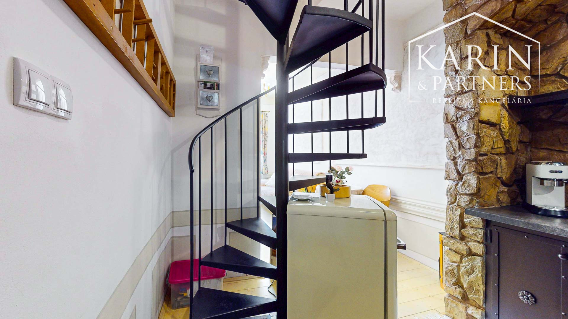 Zabehnutý Mezonet s Terasou a výhľadom na Banskú Štiavnicu