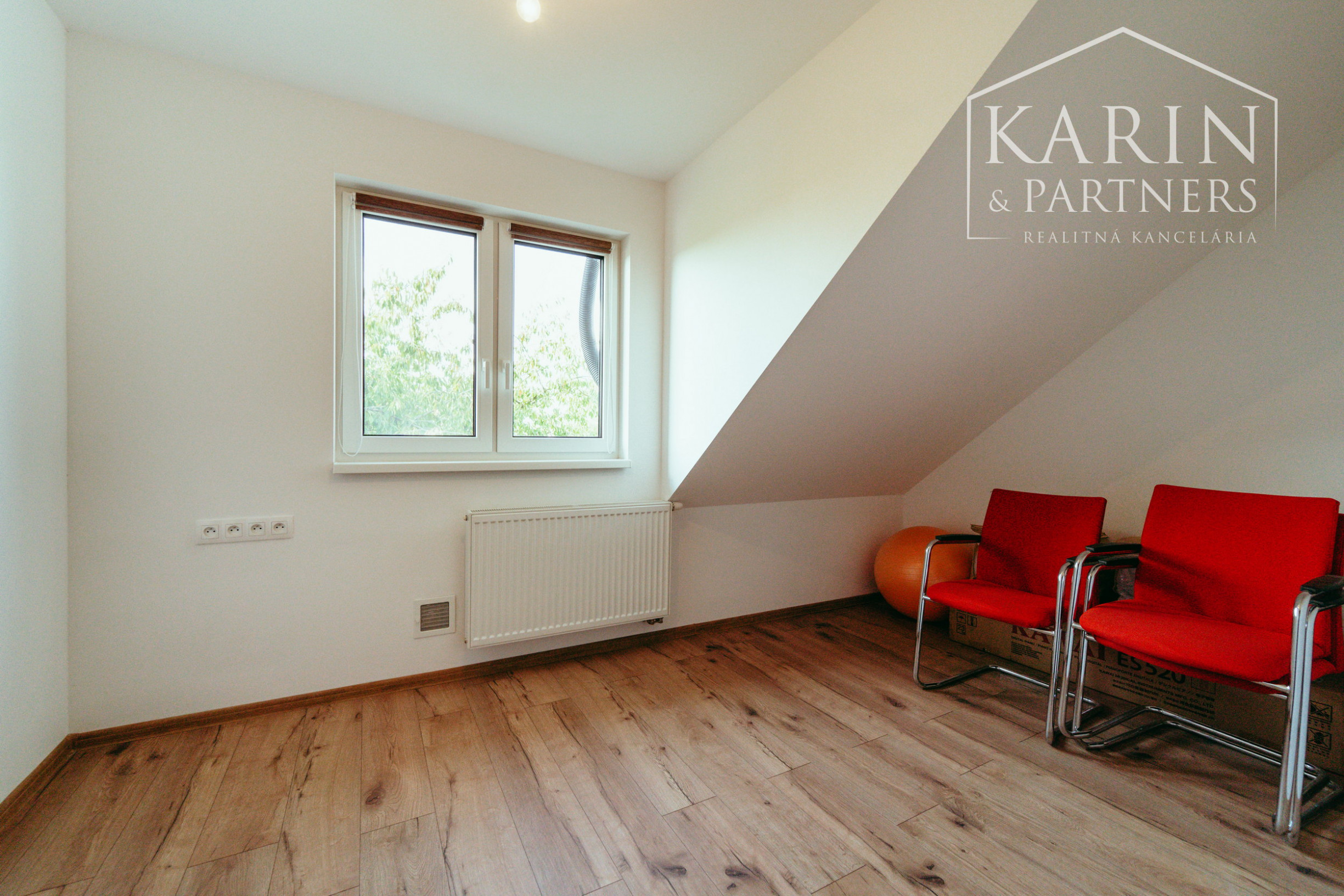 4izb. novostavba rodinného domu v tichej okrajovej časti Senice