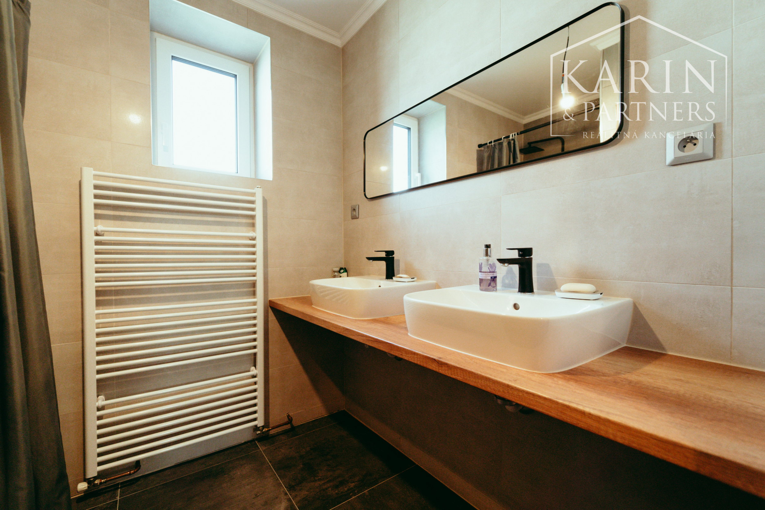 4izb. novostavba rodinného domu v tichej okrajovej časti Senice