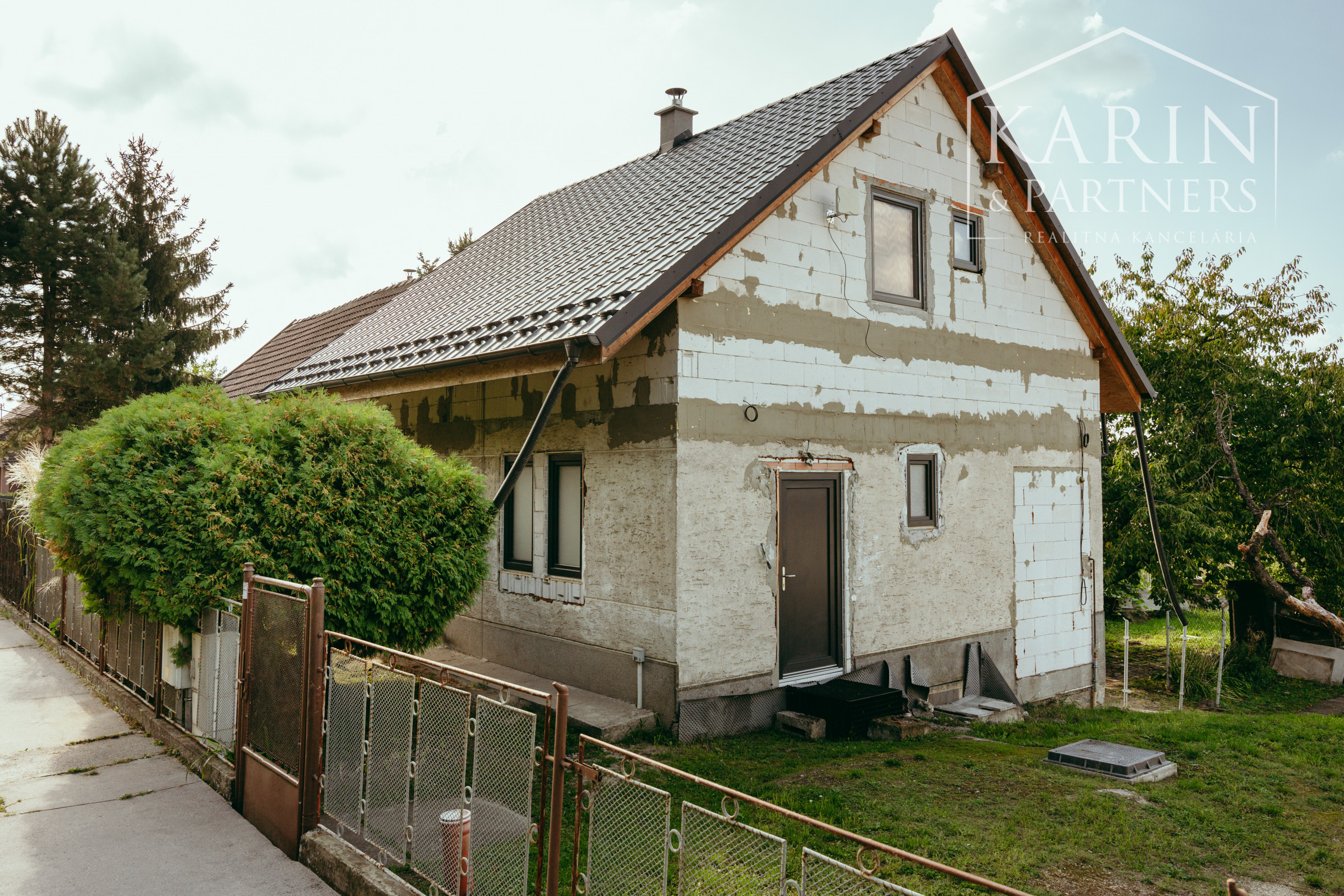 4izb. novostavba rodinného domu v tichej okrajovej časti Senice