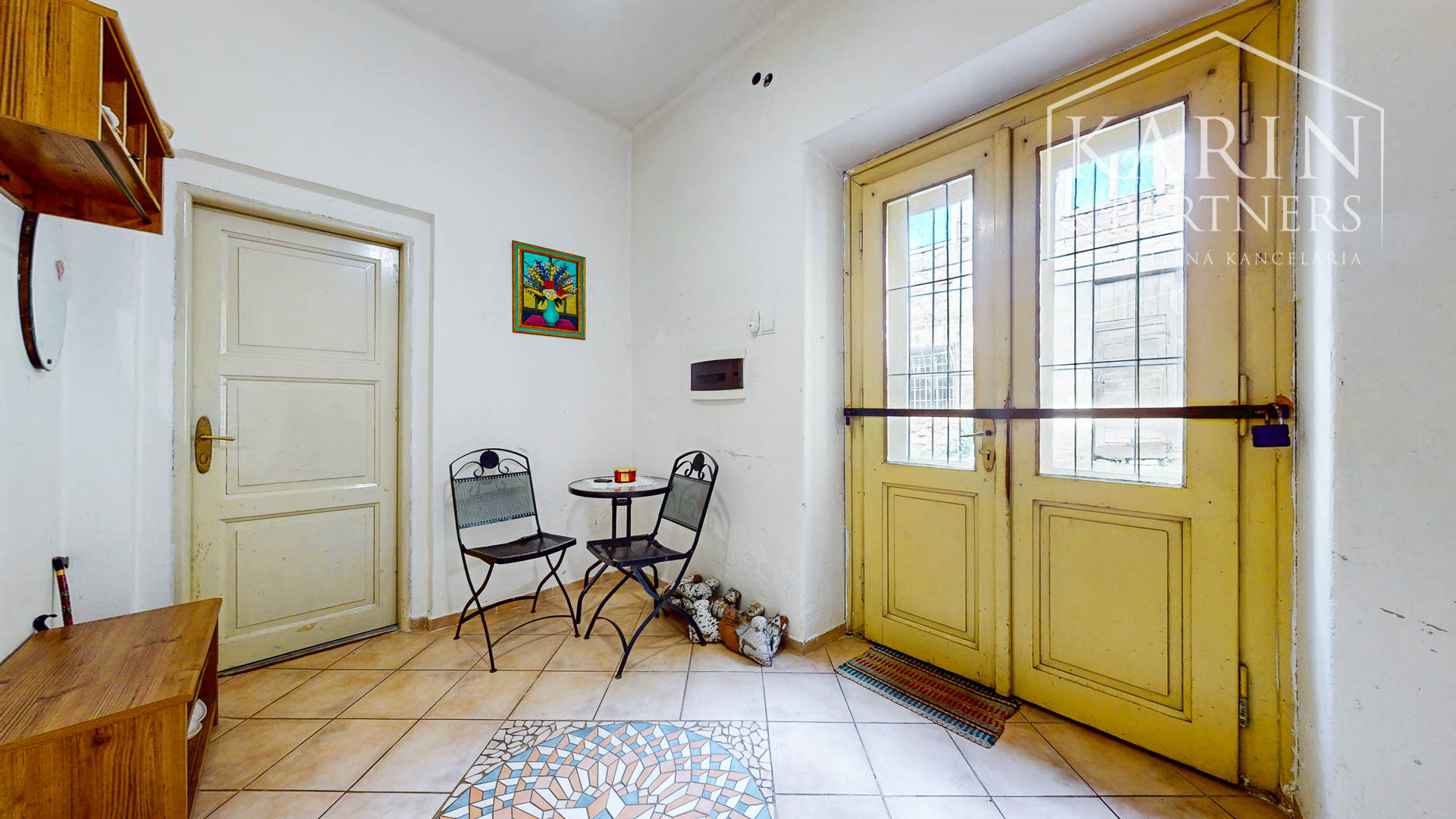 Rodinný dom s priestormi na podnikanie so záhradou a možnosťou vybudovania podkrovia v centre Banskej Štiavnice