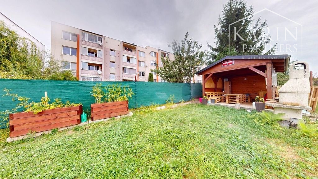 4-izbový byt s vlastnou záhradou s altánkom, 79 m2, Gbely - Záhumenice