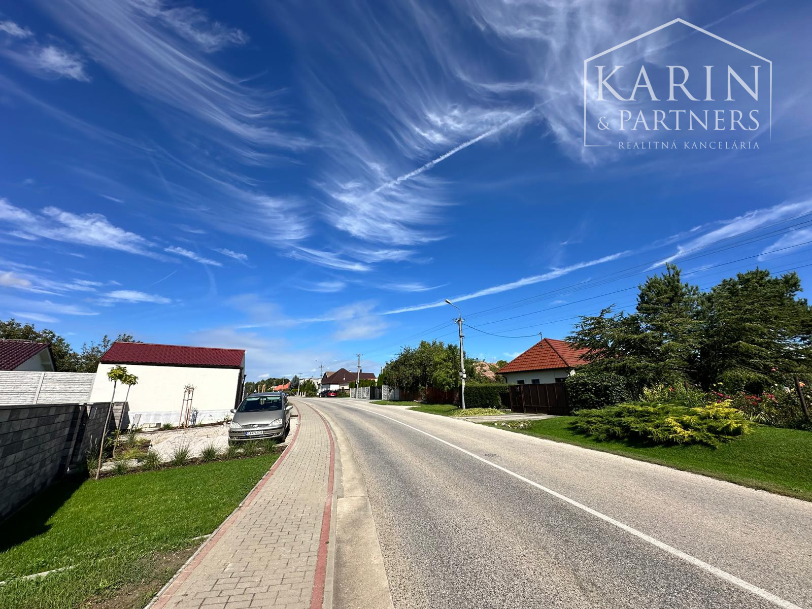 Veľký, slnečný a rovinatý pozemok Zemianske Sady