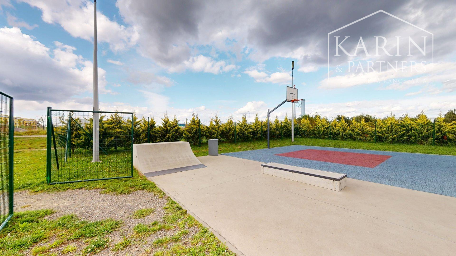 REZERVOVANÉ PRAKTICKY ZARIADENÝ 2I BYT S BALKÓNOM A PIVNICOU