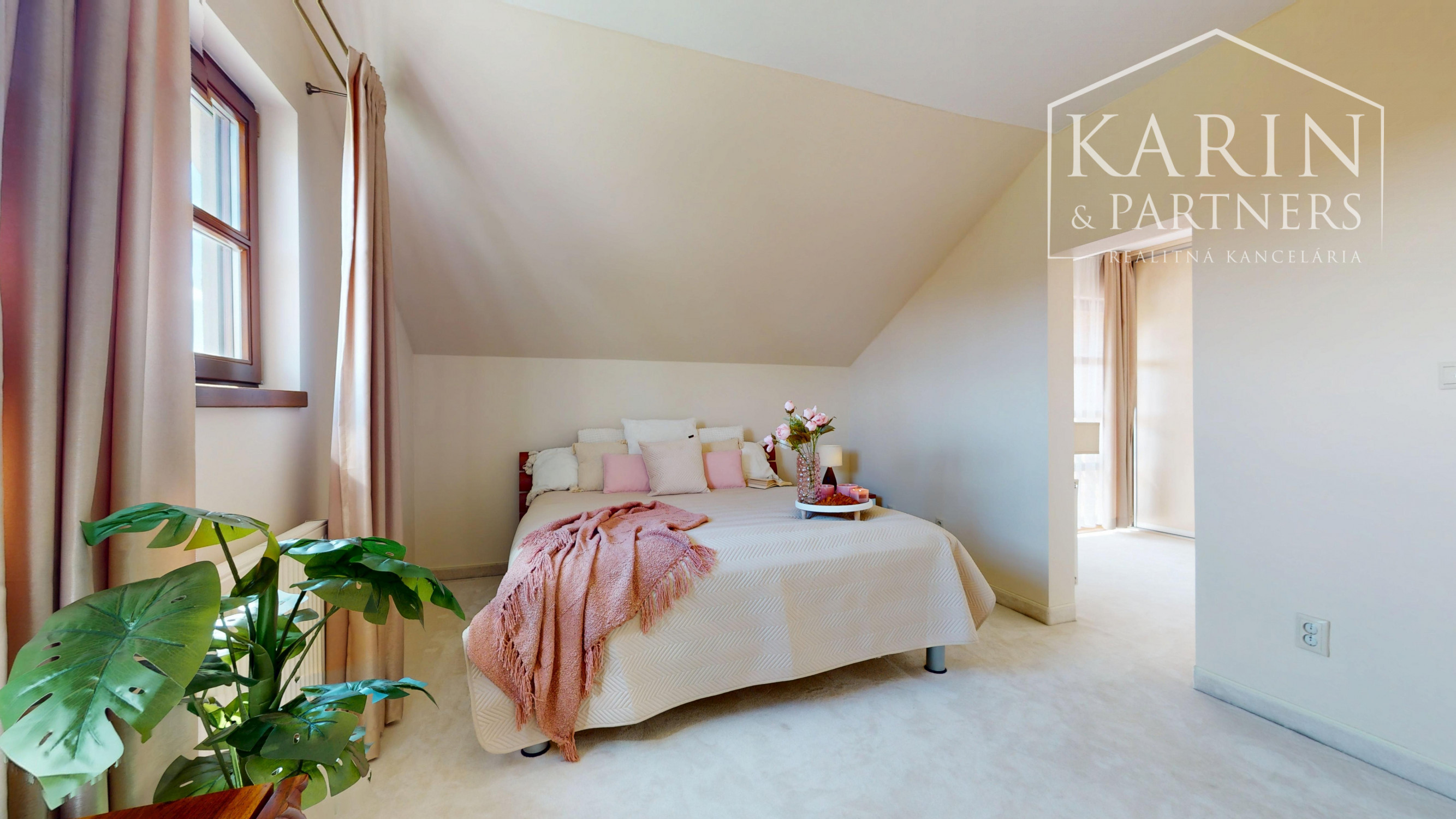 ELEGANTNÁ 5-IZBOVÁ VILA, IBA 10 KM OD TRNAVY- MALŽENICE PREDAJ